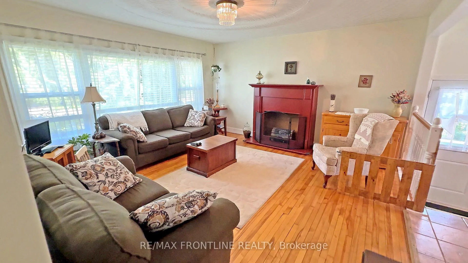 Photo 11 of 2303 James Craig Street, Ottawa, North Gower — HOMEH