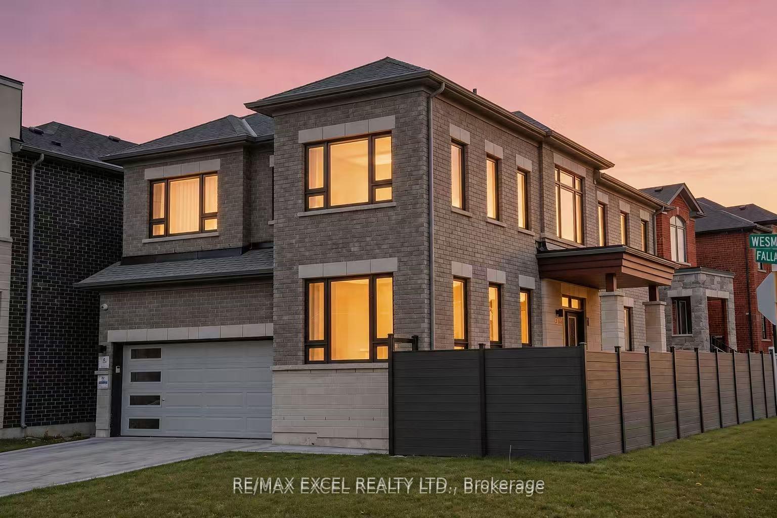 Front of 231 Fallharvest Way