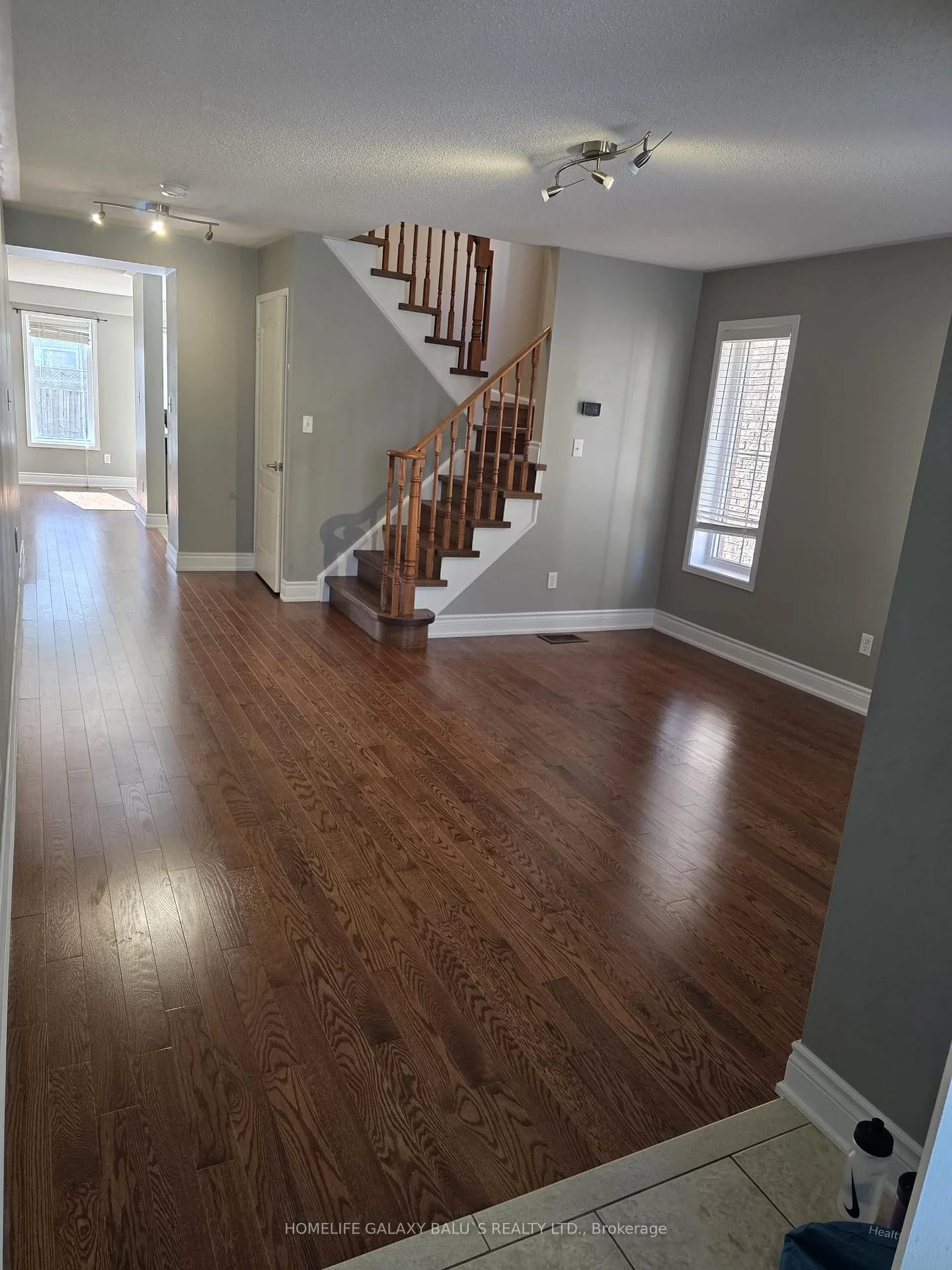 Photo 6 of 68 Mcnicol Crescent, Ajax, Northeast Ajax — HOMEH