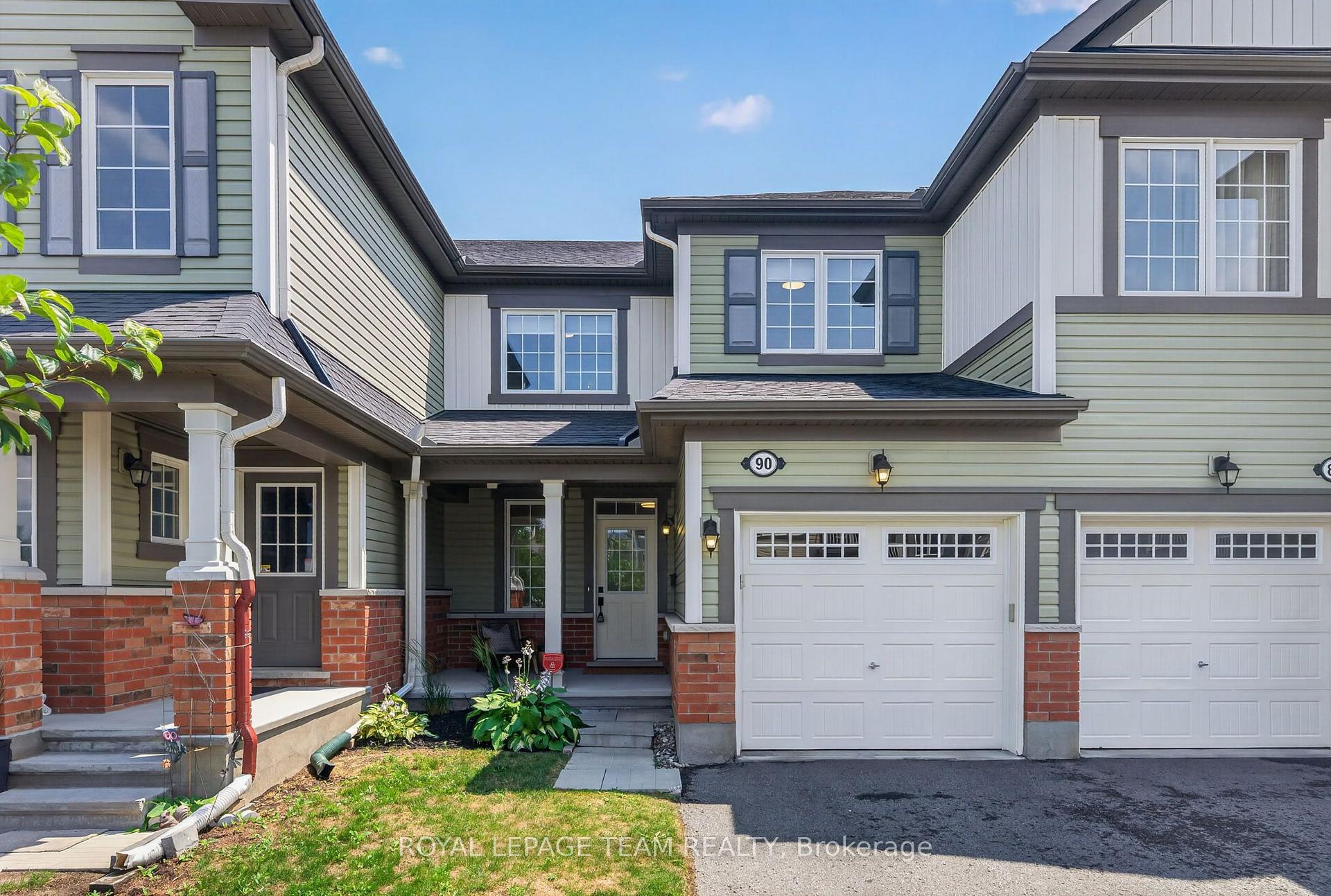 Photo 2 of 90 Buffalograss Crescent, Ottawa, Barrhaven - Half Moon Bay — HOMEH