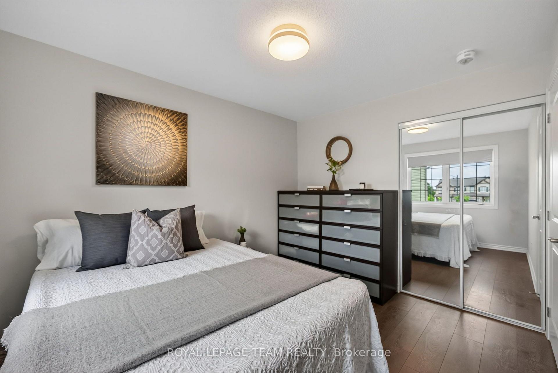 Photo 28 of 90 Buffalograss Crescent, Ottawa, Barrhaven - Half Moon Bay — HOMEH