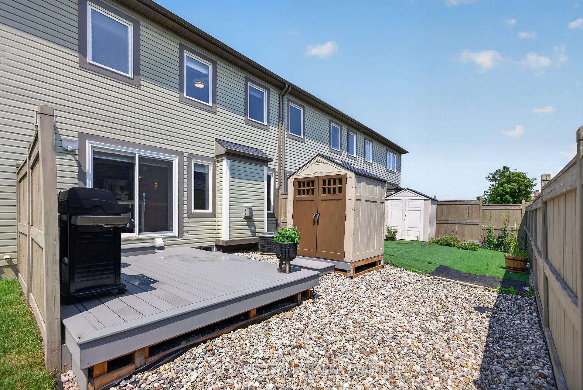Photo 34 of 90 Buffalograss Crescent, Ottawa, Barrhaven - Half Moon Bay — HOMEH