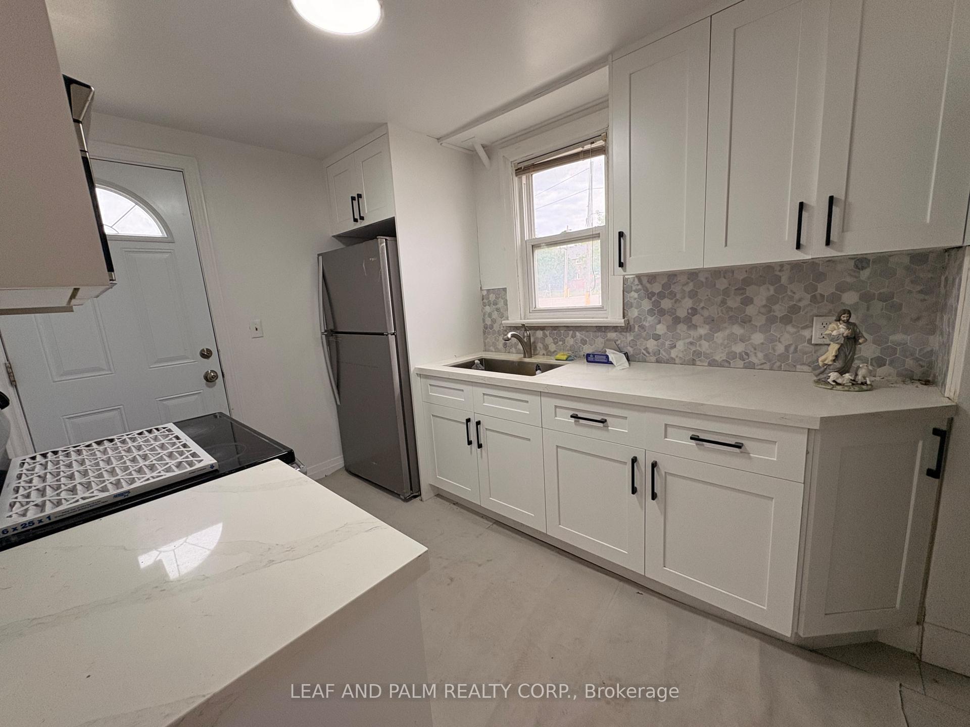 Photo 5 of 10766 Victoria Square Boulevard, Markham, Victoria Square — HOMEH