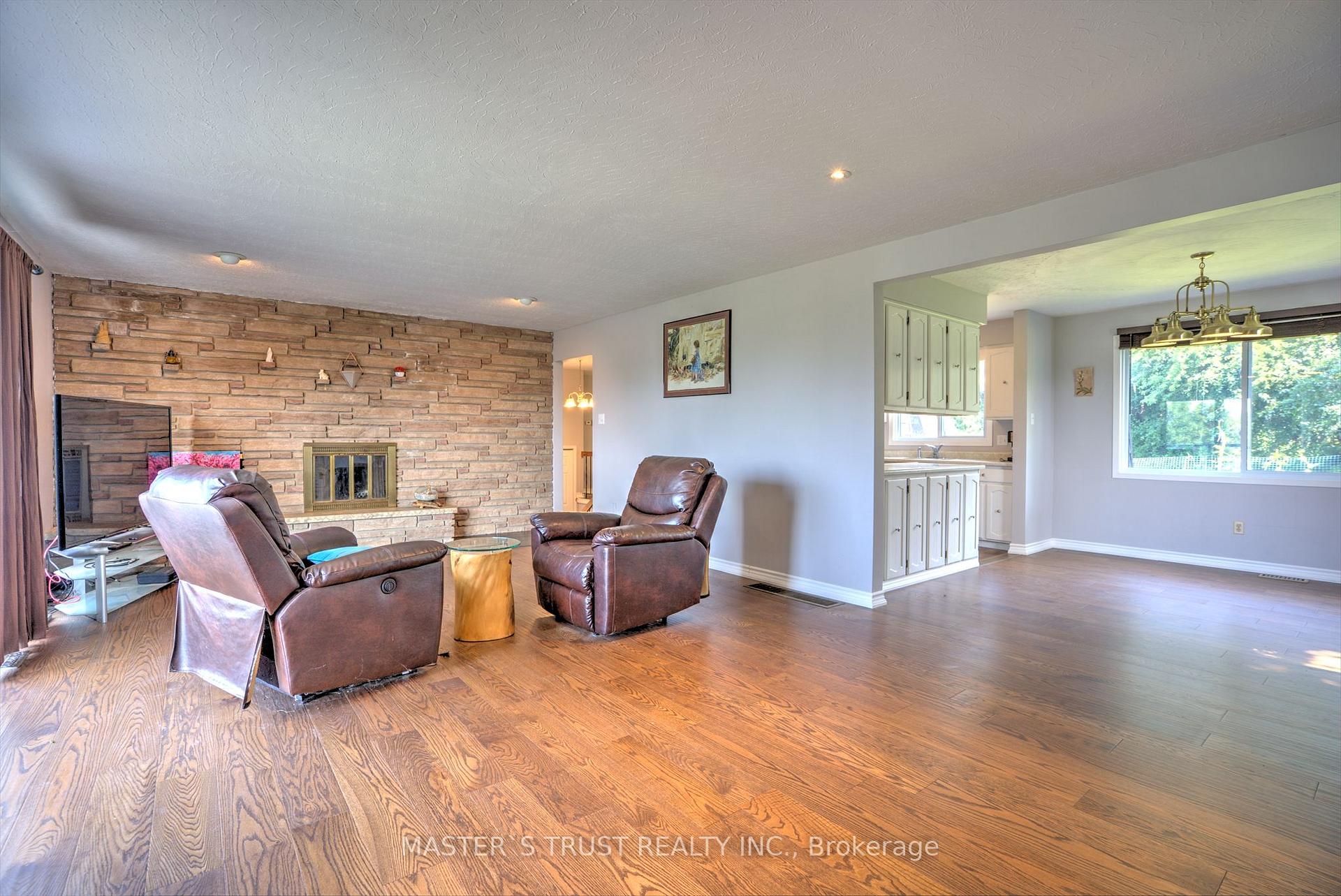 Photo 8 of 200 Summit Drive, Selwyn — HOMEH