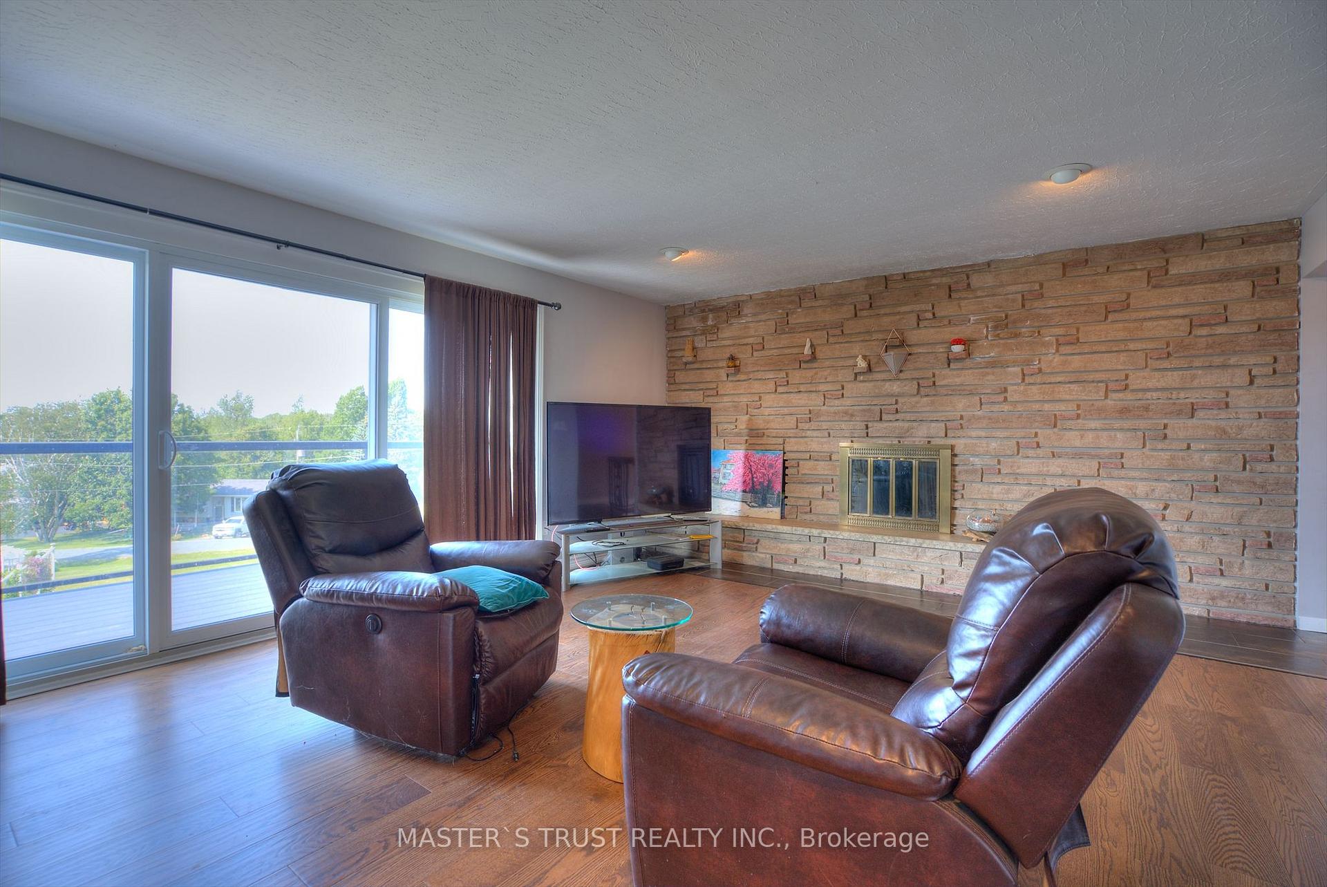 Photo 11 of 200 Summit Drive, Selwyn — HOMEH