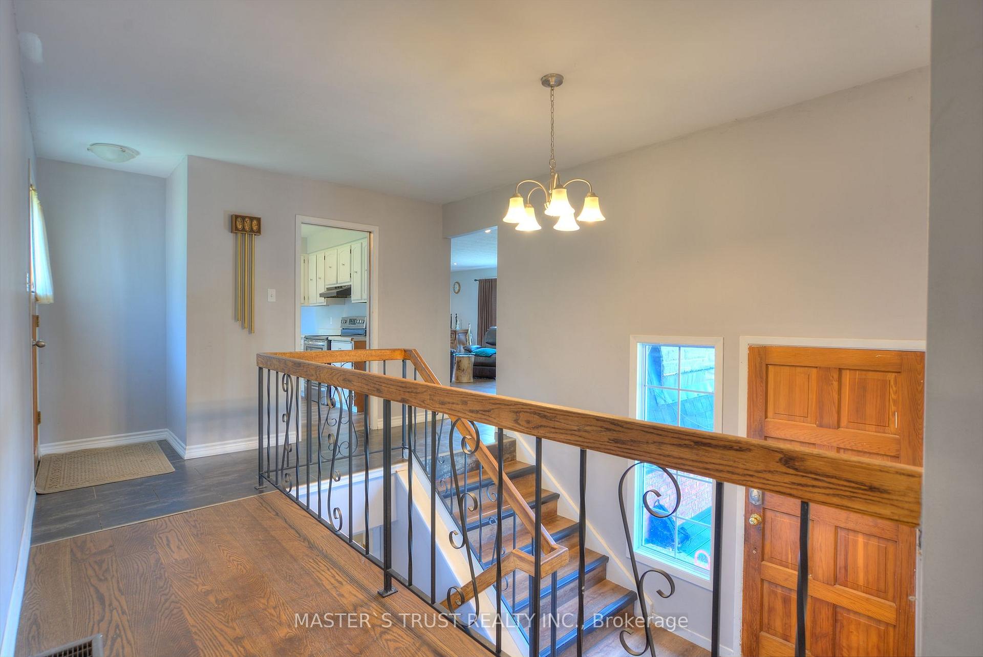 Photo 19 of 200 Summit Drive, Selwyn — HOMEH