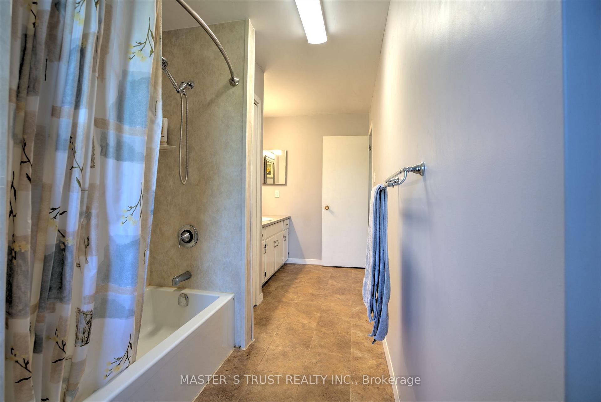 Photo 25 of 200 Summit Drive, Selwyn — HOMEH