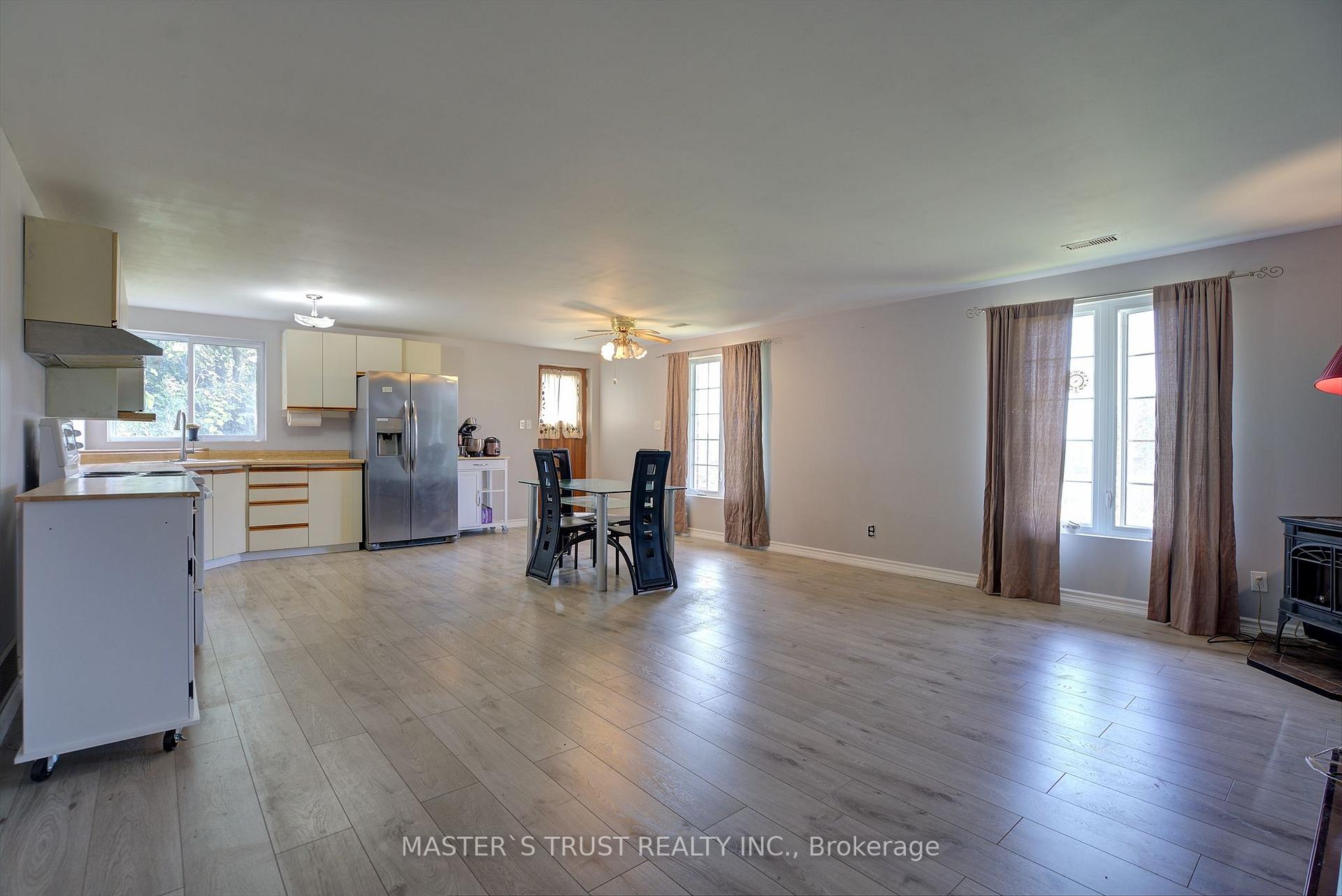 Photo 29 of 200 Summit Drive, Selwyn — HOMEH