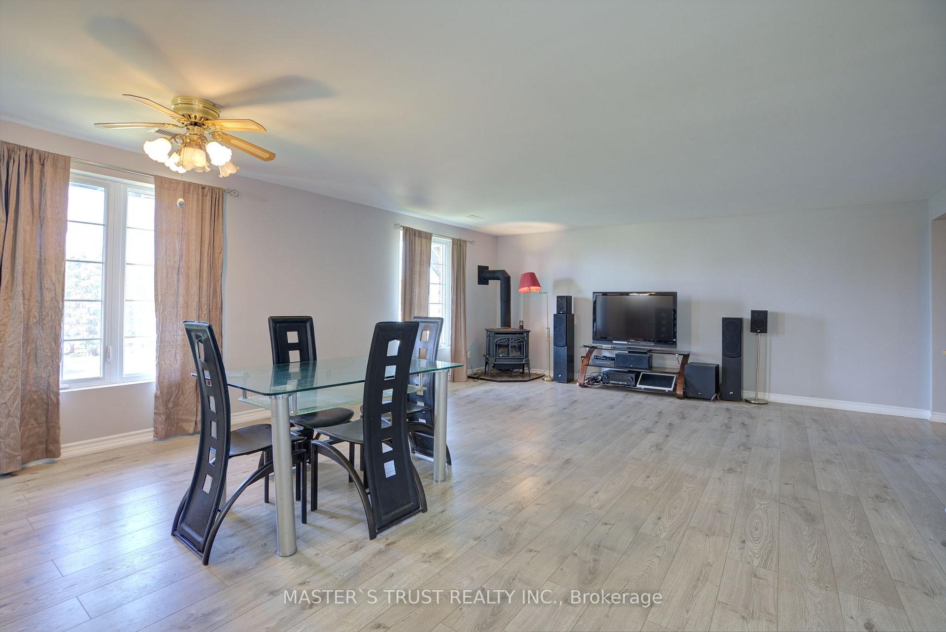 Photo 33 of 200 Summit Drive, Selwyn — HOMEH