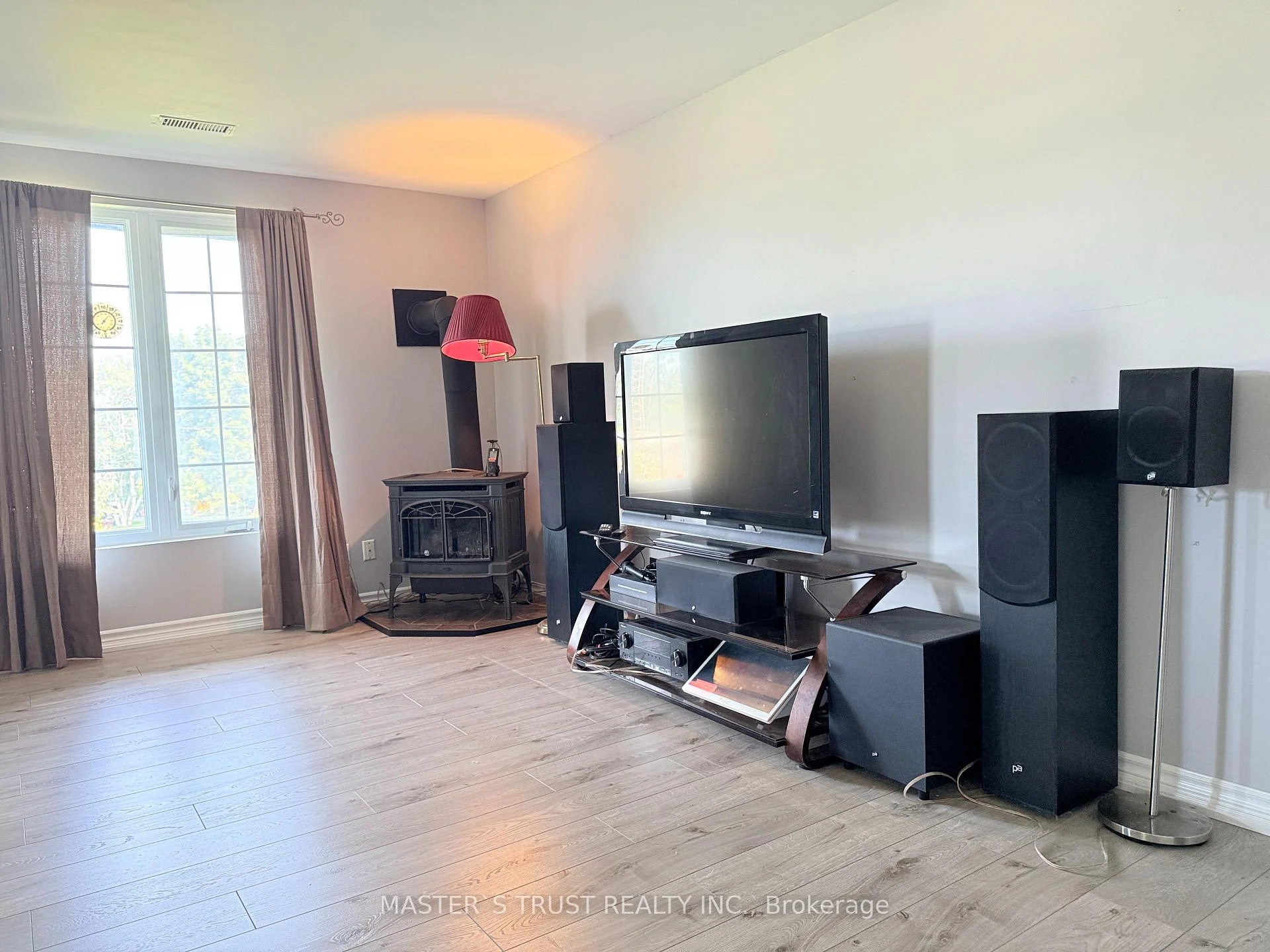 Photo 17 of 200 Summit Drive, Selwyn — HOMEH