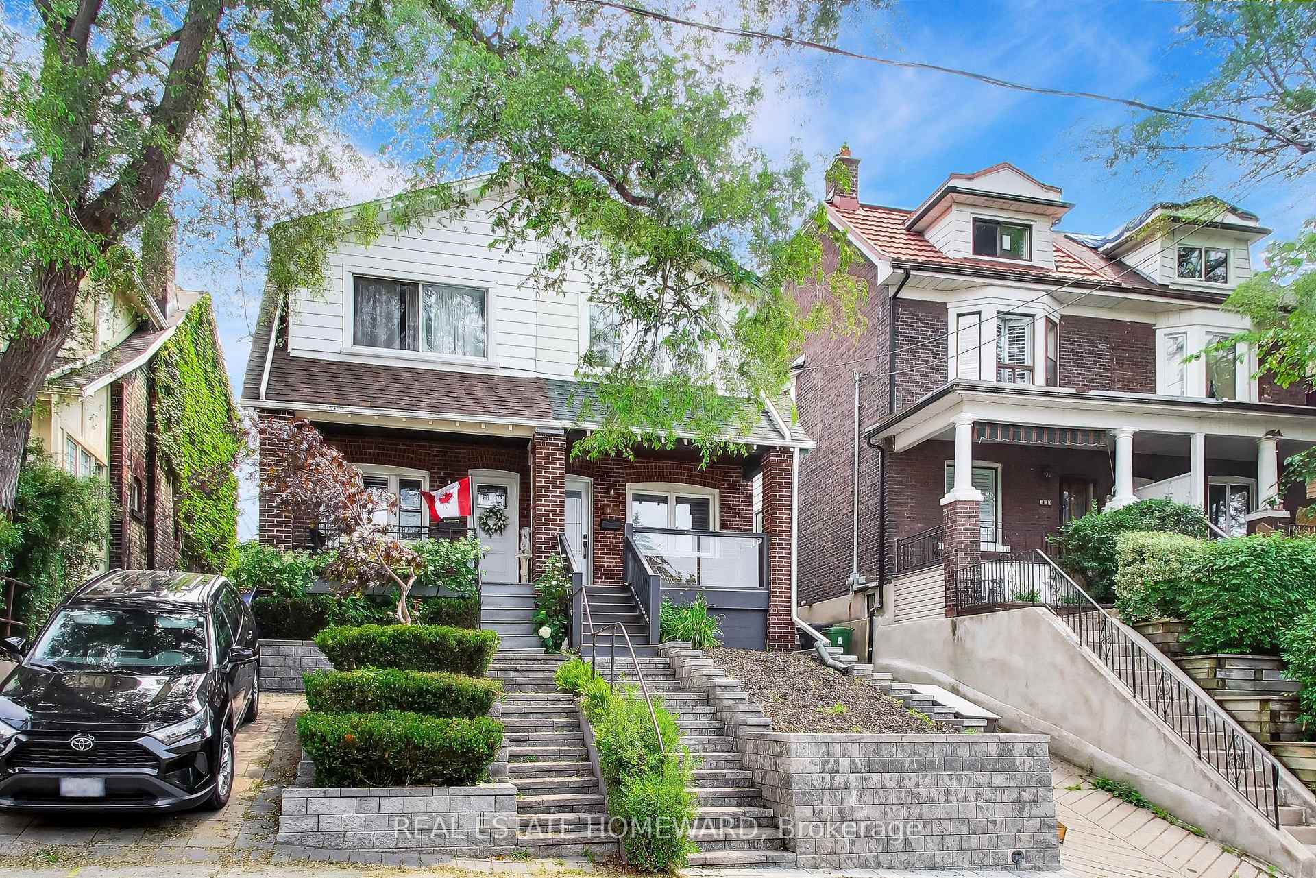 Photo 3 of 163 Glenmount Park Road, Toronto, East End-Danforth — HOMEH