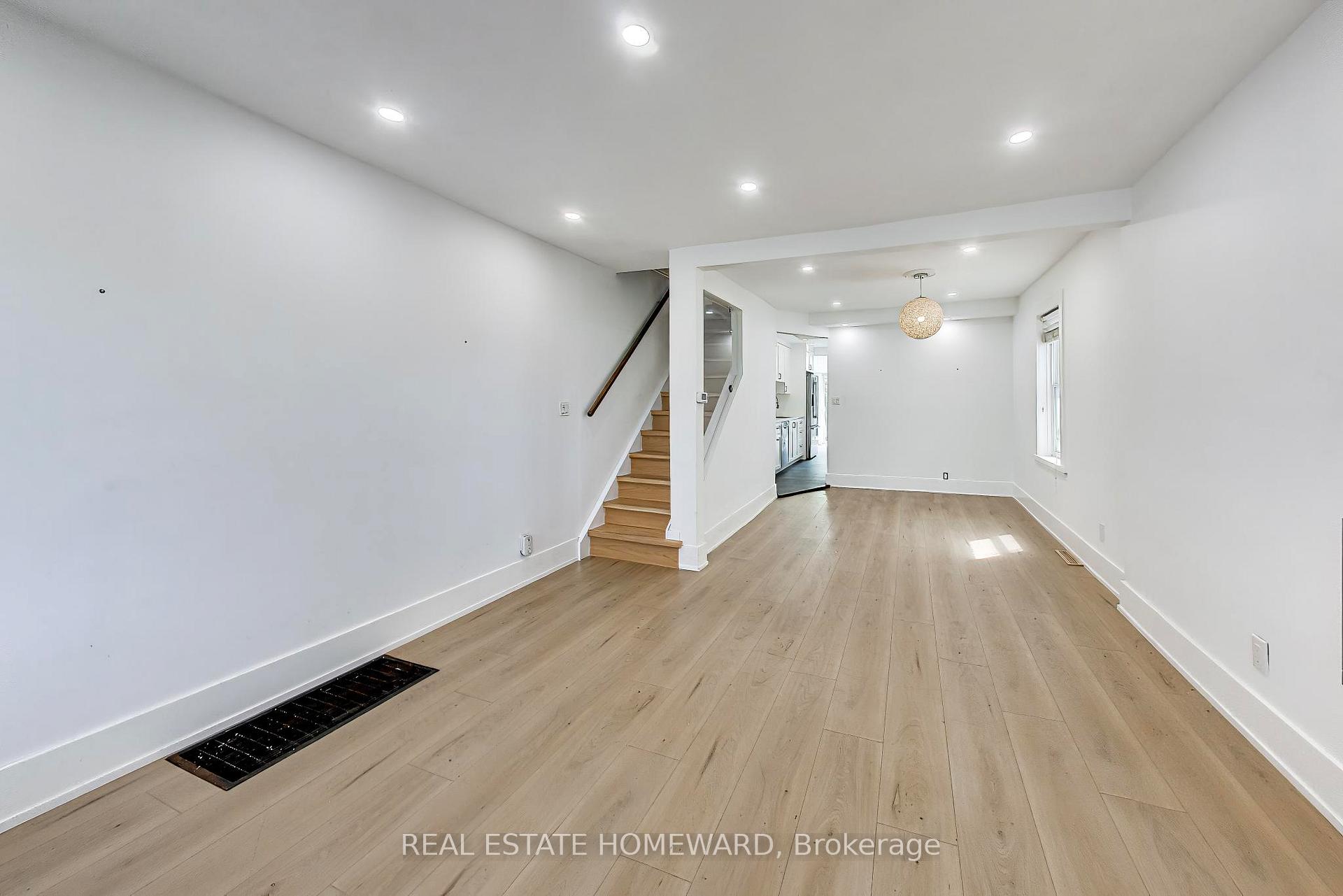 Photo 5 of 163 Glenmount Park Road, Toronto, East End-Danforth — HOMEH