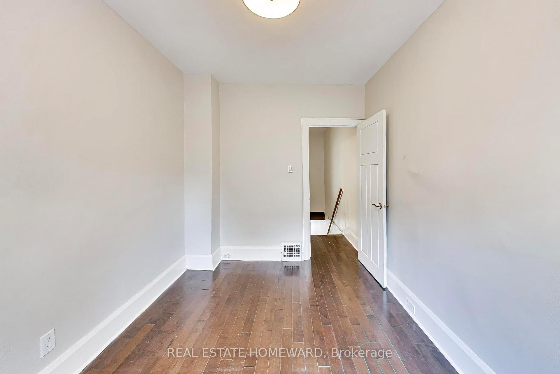 Photo 21 of 163 Glenmount Park Road, Toronto, East End-Danforth — HOMEH