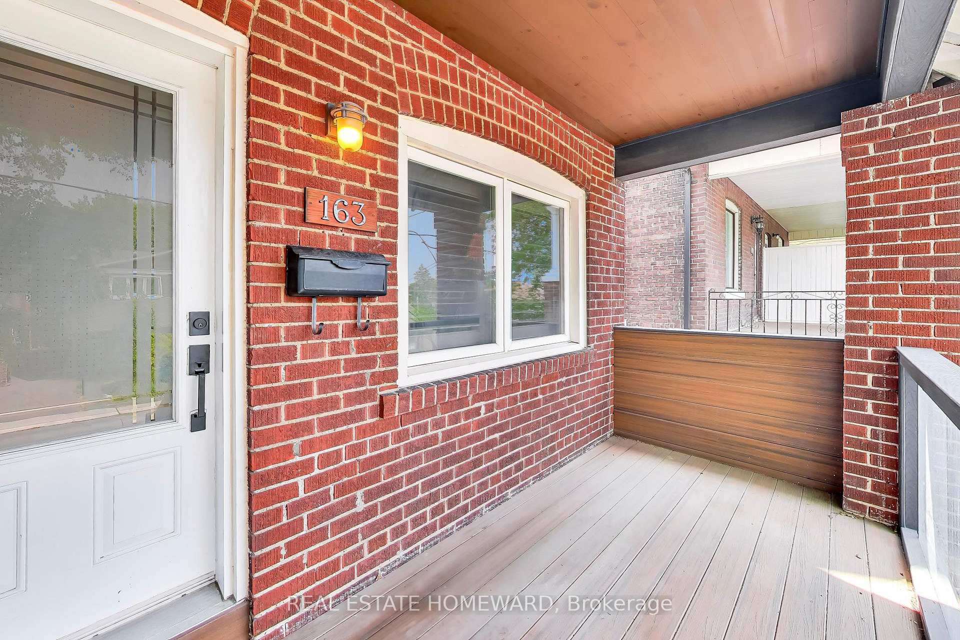 Photo 33 of 163 Glenmount Park Road, Toronto, East End-Danforth — HOMEH