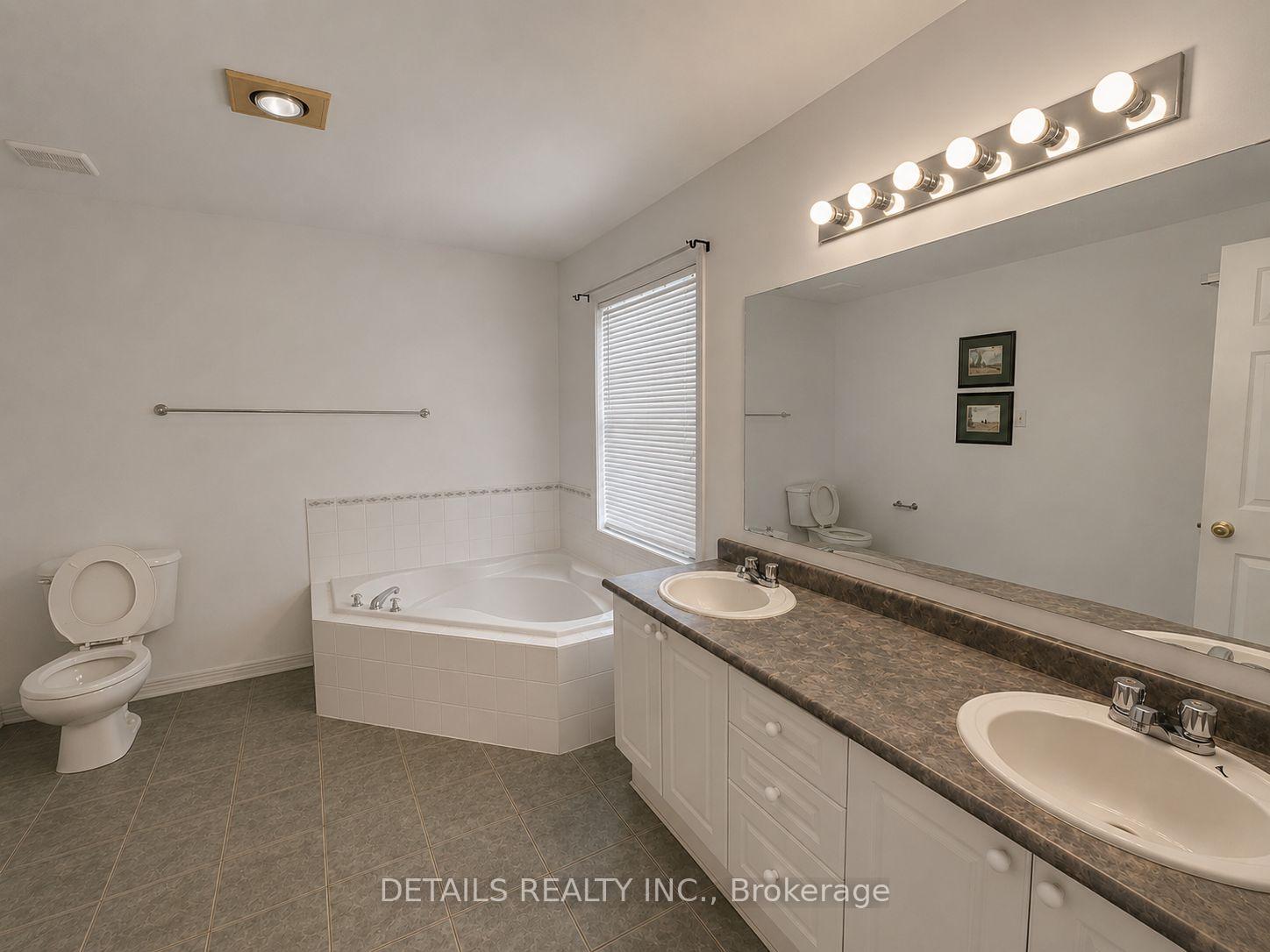 Photo 5 of 78 Deerfox Drive, Ottawa, Barrhaven - Longfields — HOMEH