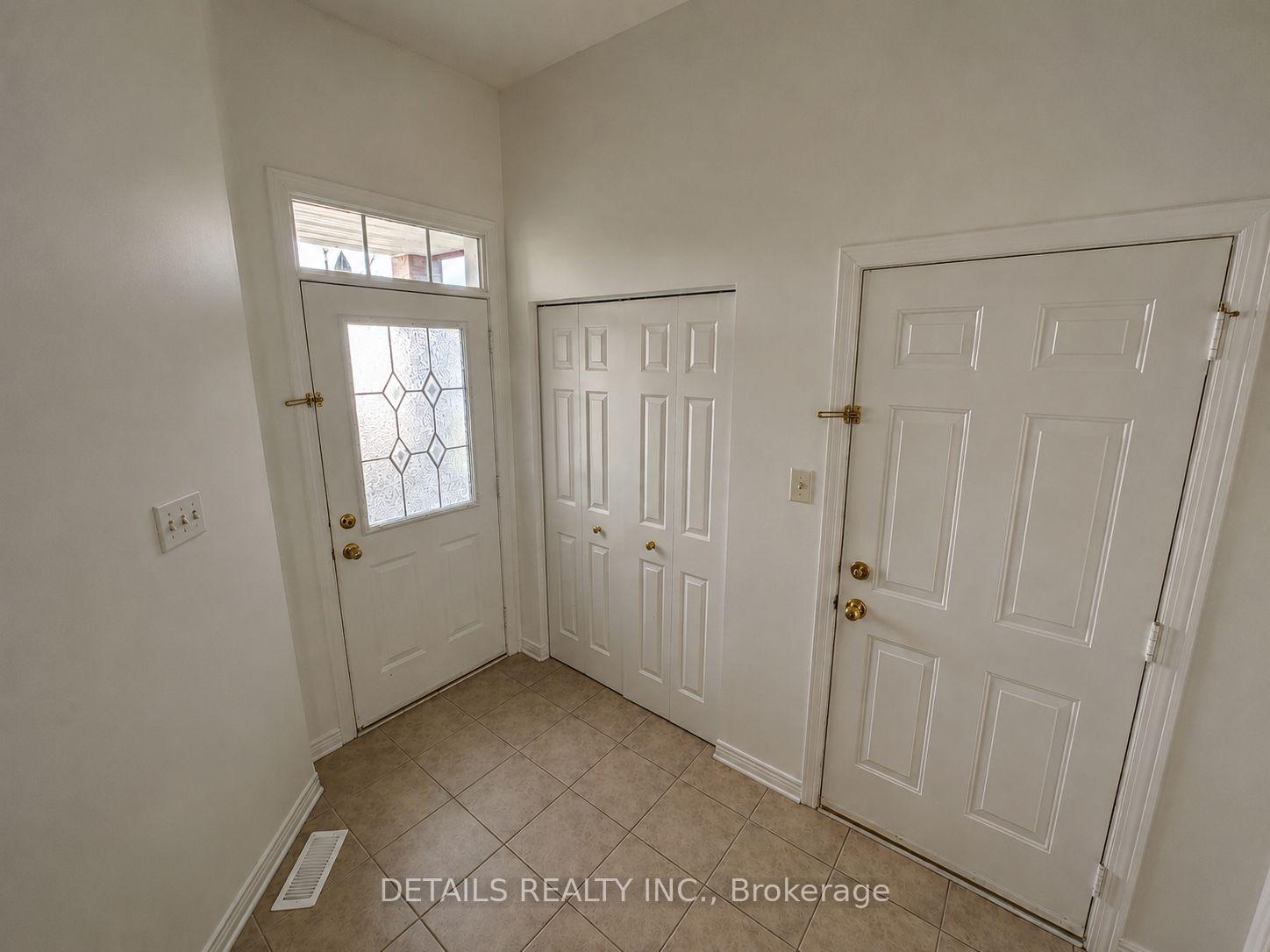 Photo 19 of 78 Deerfox Drive, Ottawa, Barrhaven - Longfields — HOMEH