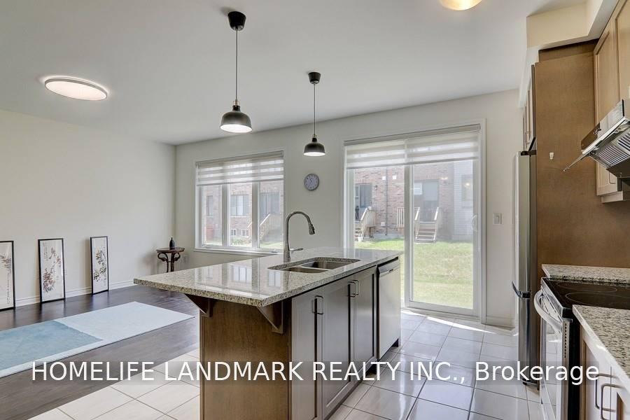 Photo 21 of 25 Ness Drive, Richmond Hill, Rural Richmond Hill — HOMEH