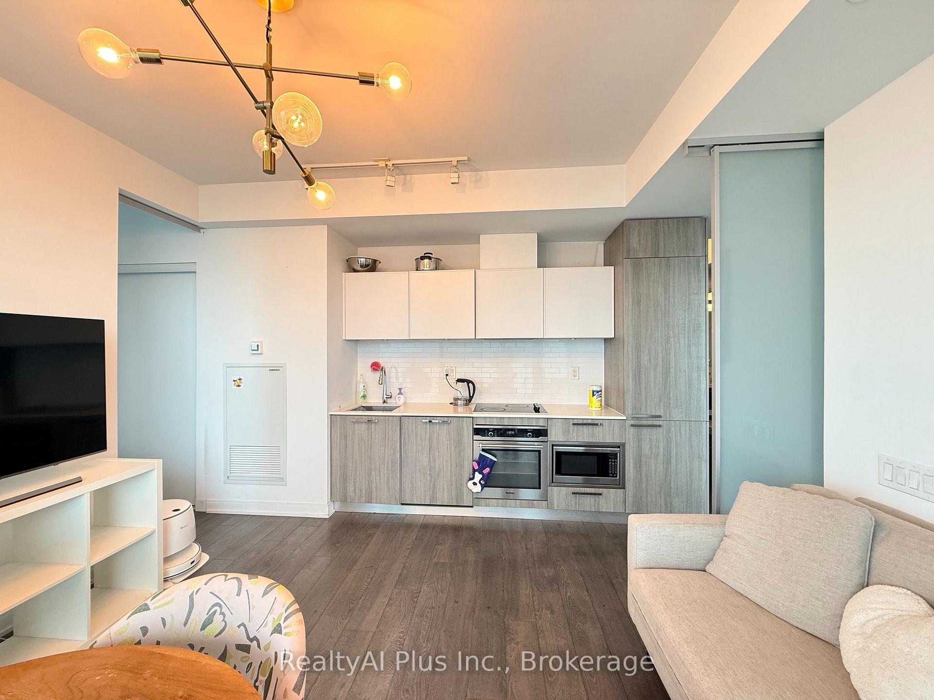 Photo 4 of Unit 3413, 50 Charles Street E, Toronto, Church-Yonge Corridor — HOMEH