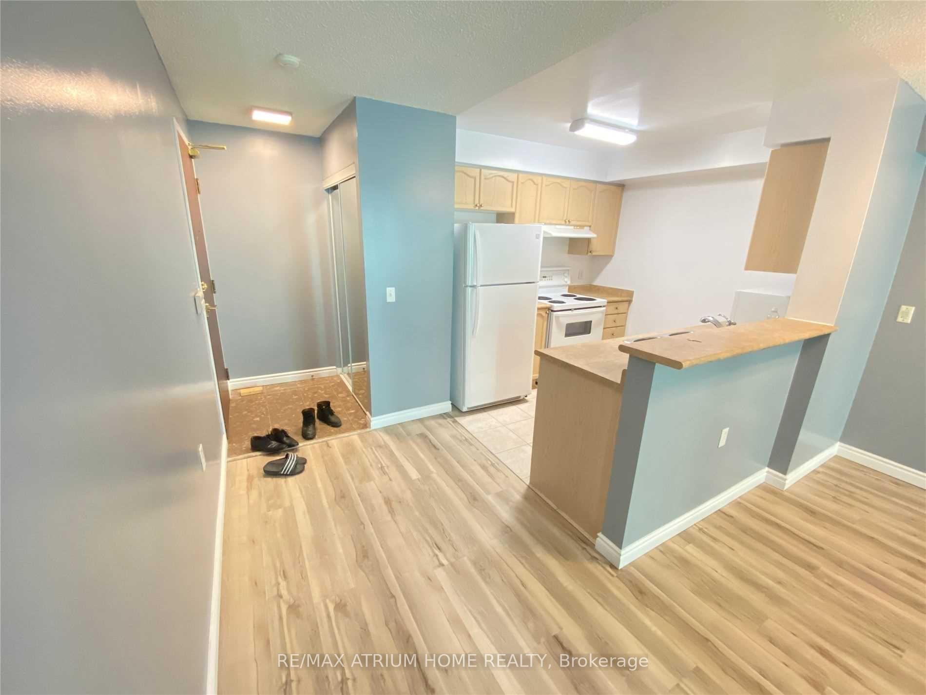Photo 4 of Unit 606, 26 Olive Avenue, North York, Willowdale East — HOMEH