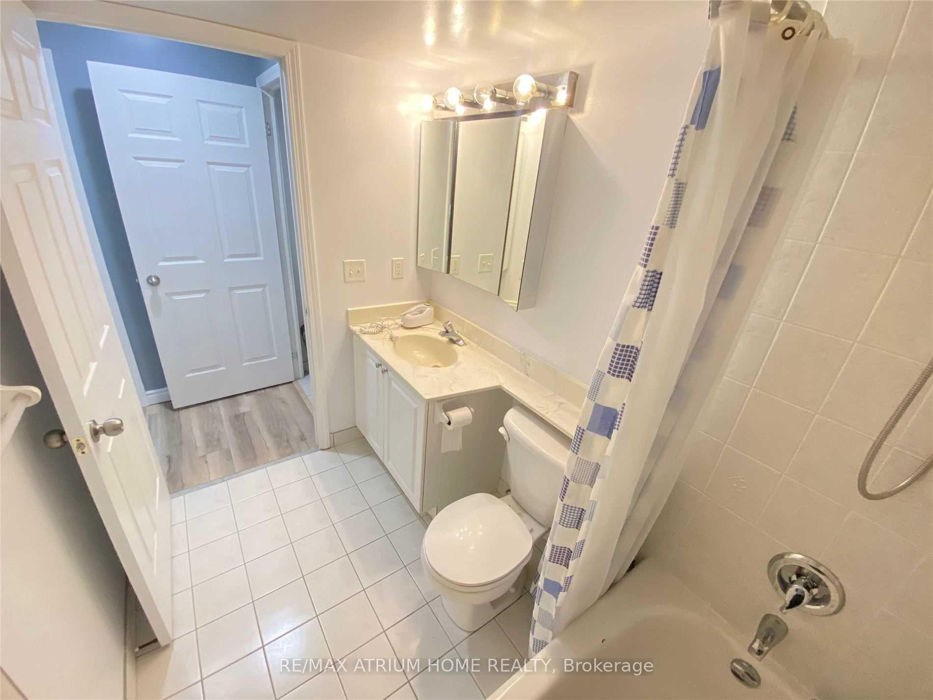 Photo 11 of Unit 606, 26 Olive Avenue, North York, Willowdale East — HOMEH