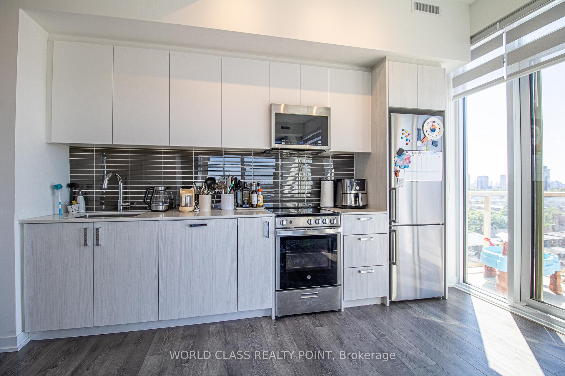 Photo 6 of Unit 906, 1787 St. Clair Avenue W, Toronto, Weston-Pellam Park — HOMEH