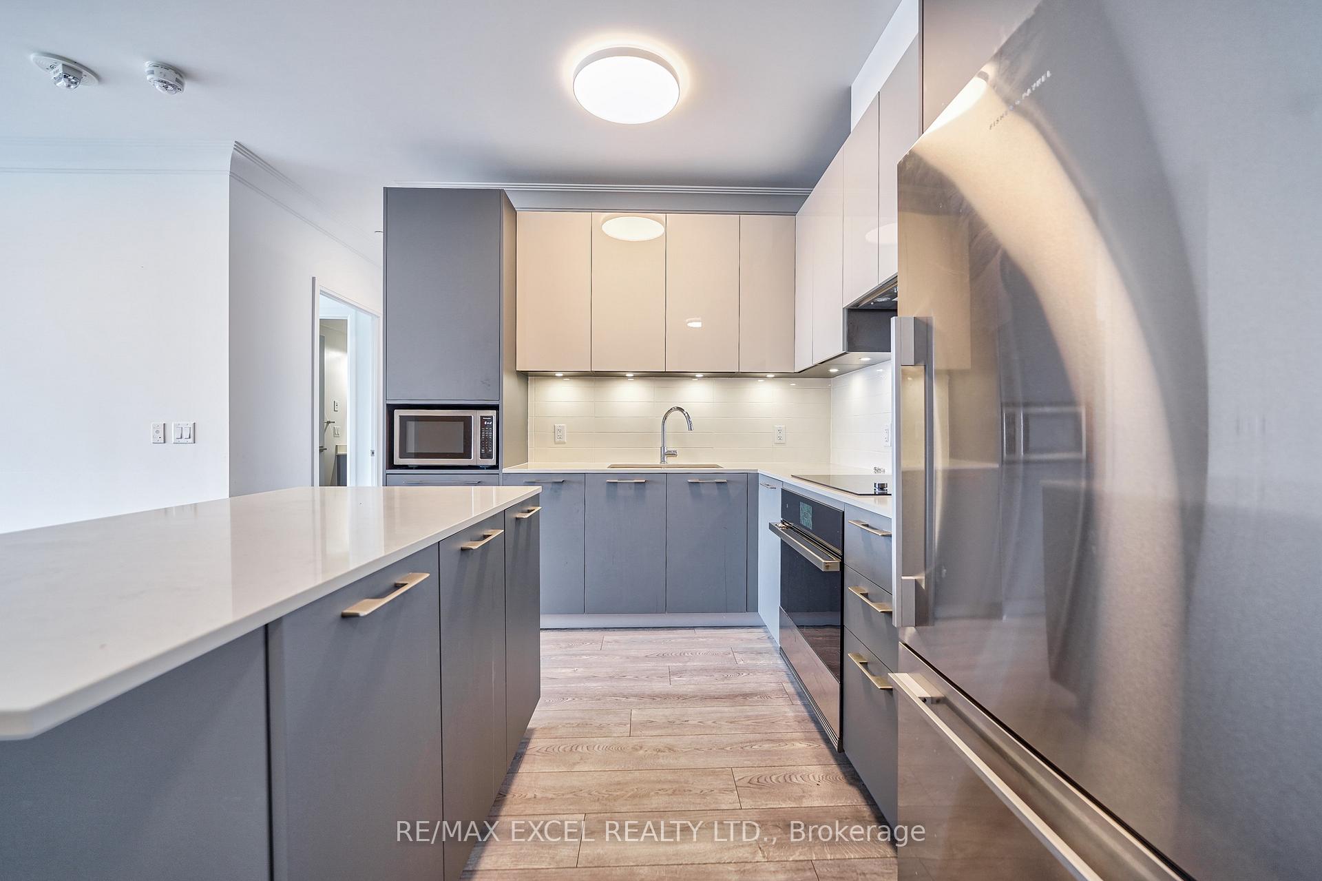 Photo 8 of Unit 2307, 8 Water Walk Drive, Markham, Unionville — HOMEH