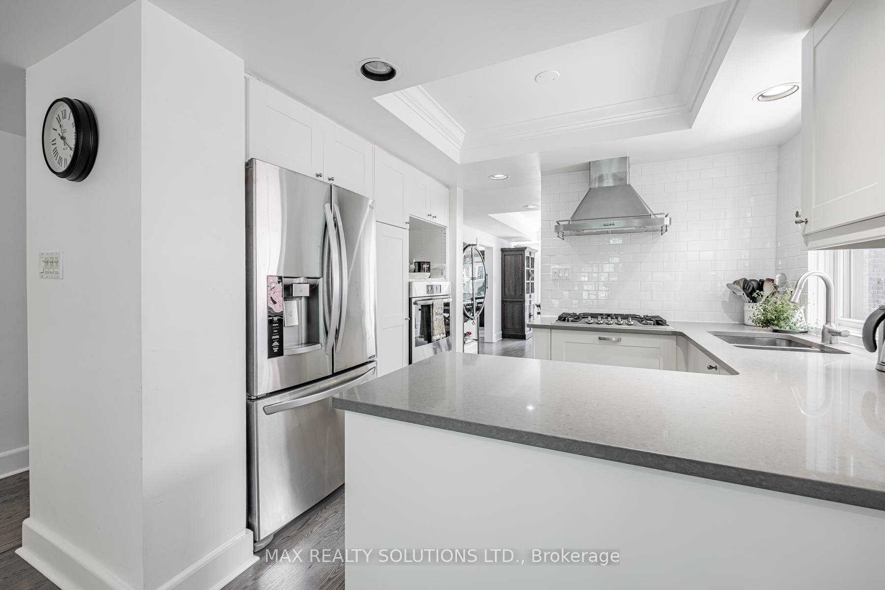 Photo 7 of 30 Roslin Avenue, Toronto, Lawrence Park North — HOMEH