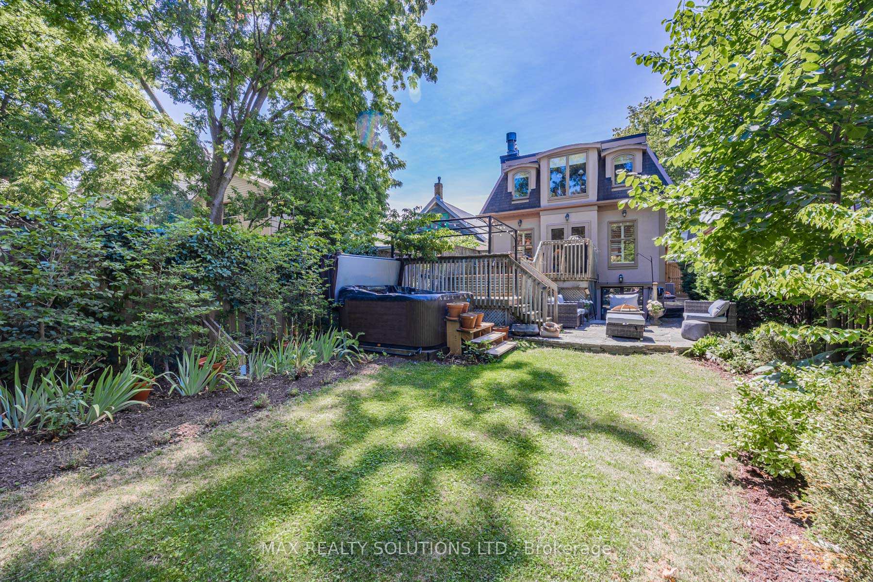 Photo 24 of 30 Roslin Avenue, Toronto, Lawrence Park North — HOMEH