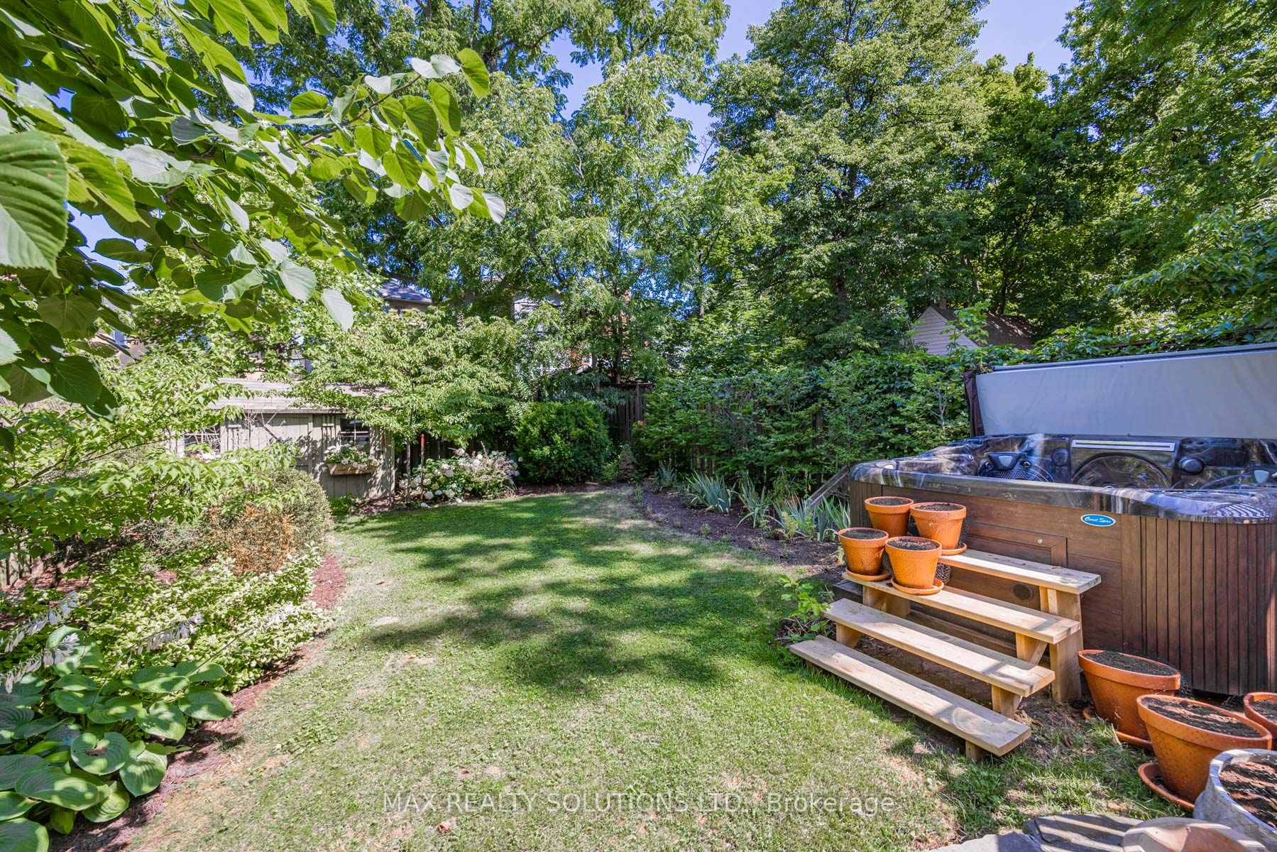 Photo 32 of 30 Roslin Avenue, Toronto, Lawrence Park North — HOMEH
