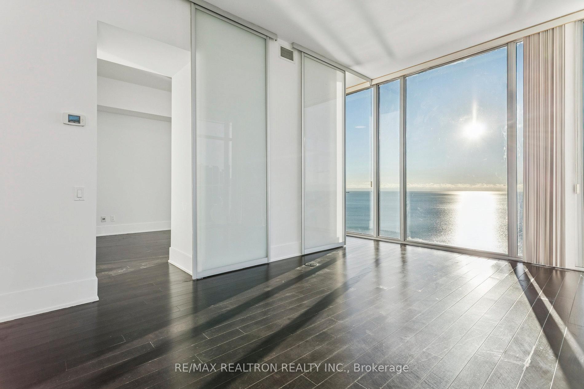 Photo 3 of Unit 2805, 103 The Queensway, Toronto, High Park-Swansea — HOMEH