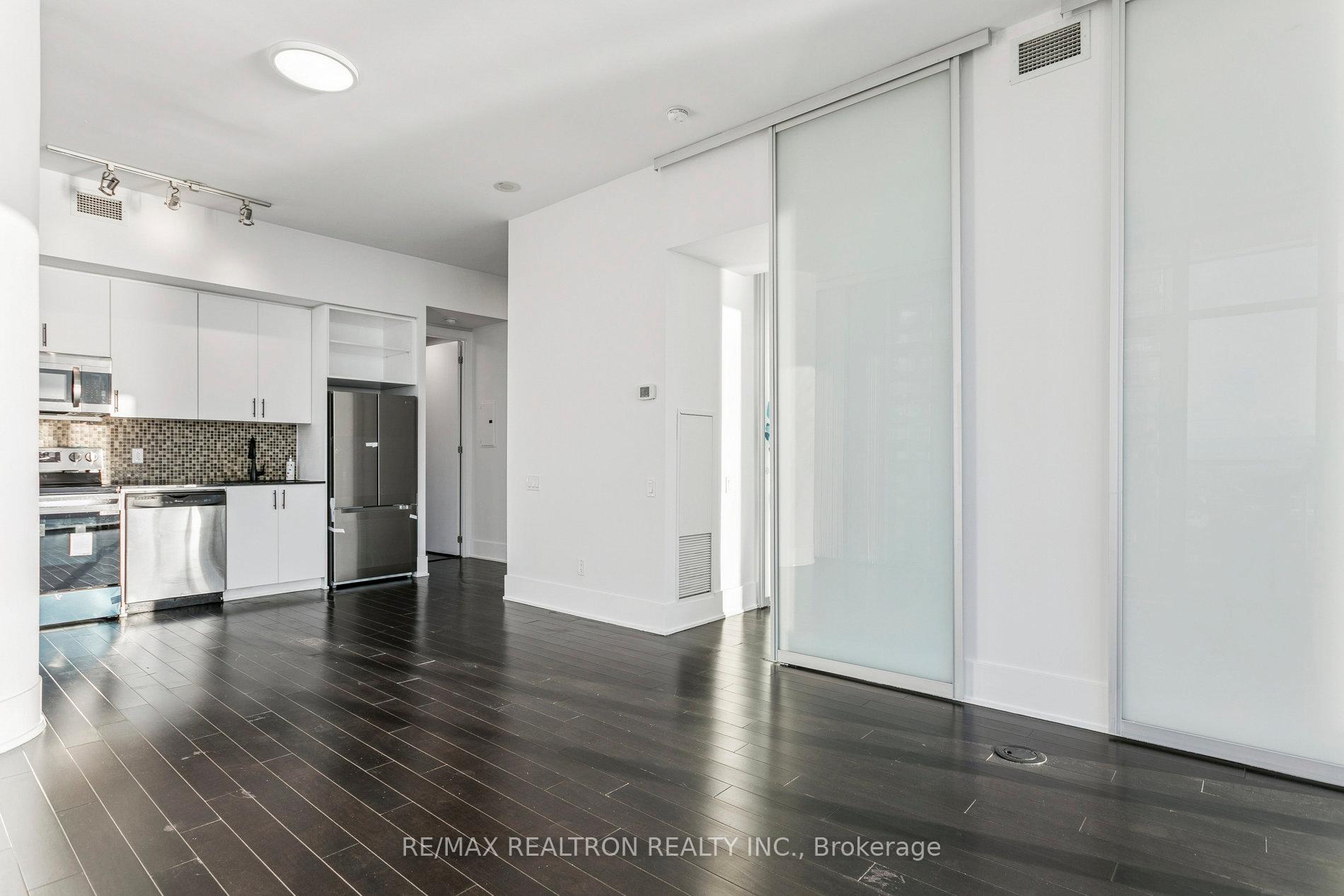 Photo 7 of Unit 2805, 103 The Queensway, Toronto, High Park-Swansea — HOMEH
