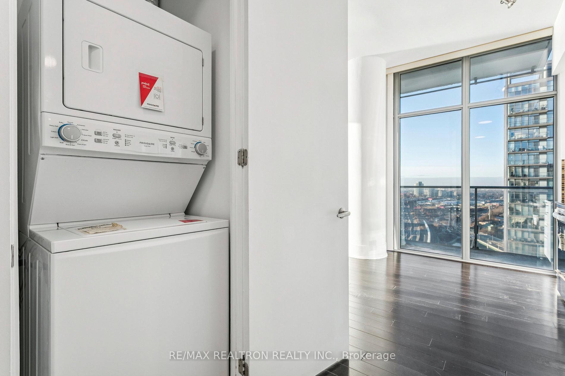 Photo 28 of Unit 2805, 103 The Queensway, Toronto, High Park-Swansea — HOMEH