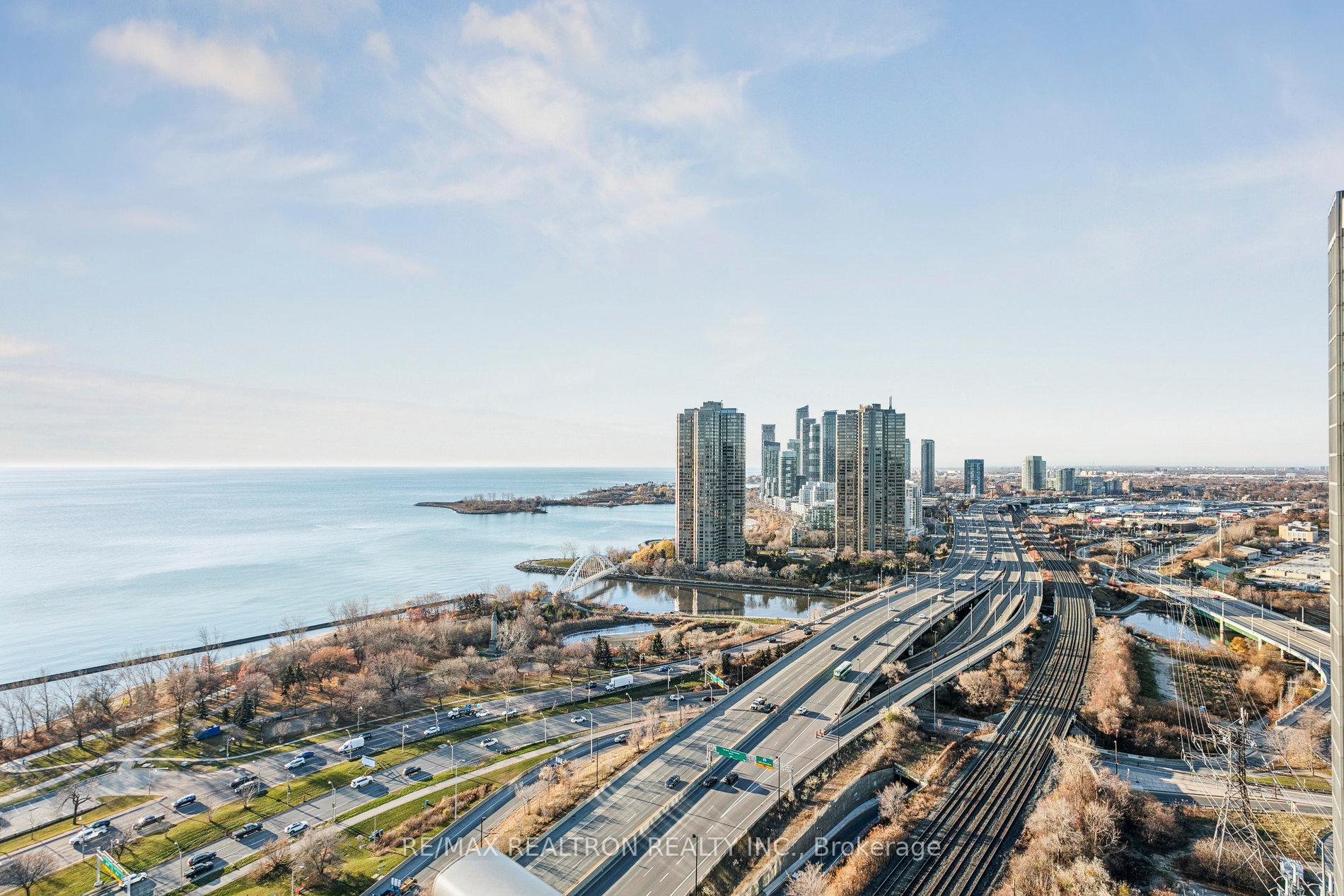Photo 38 of Unit 2805, 103 The Queensway, Toronto, High Park-Swansea — HOMEH