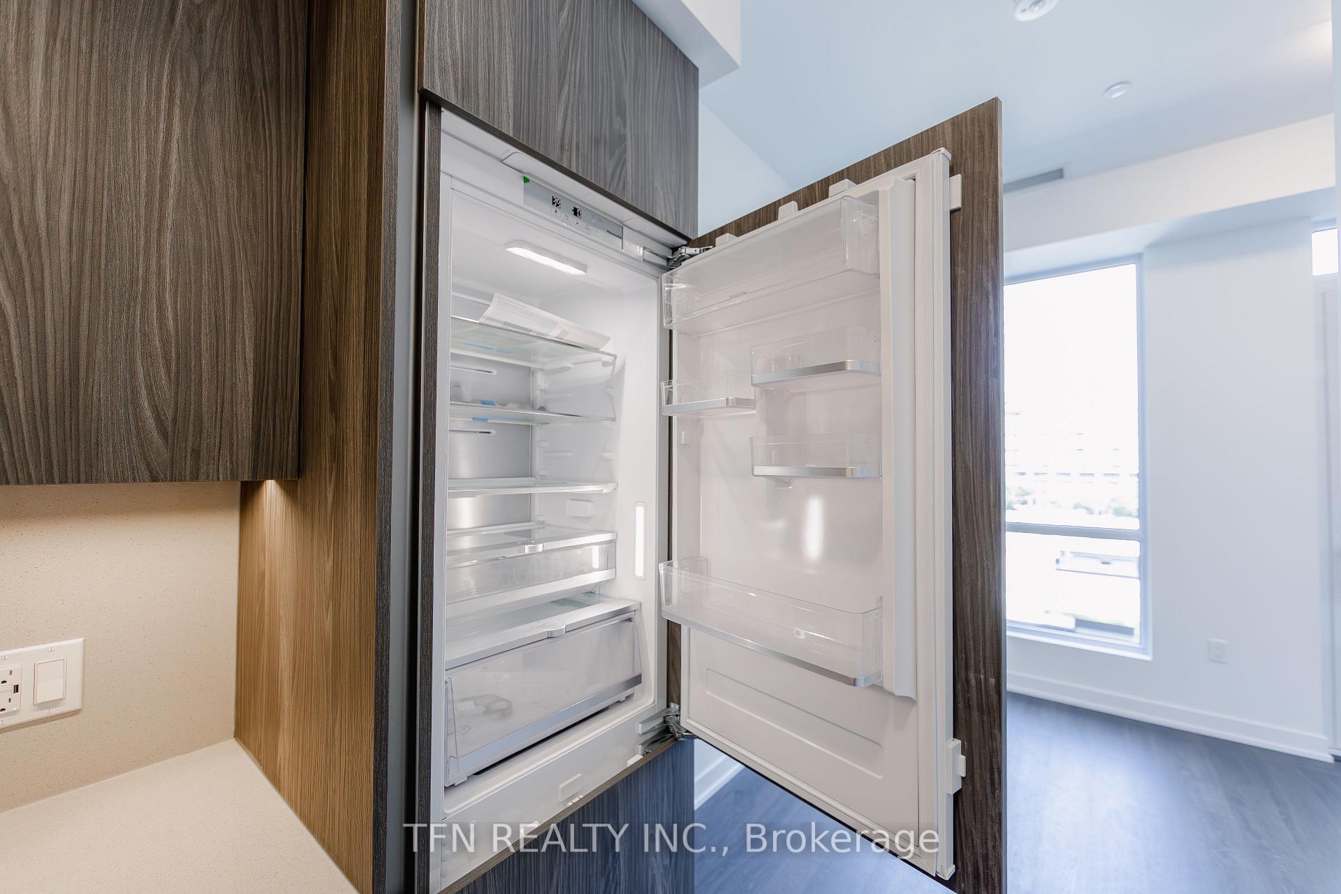 Photo 7 of Unit 513, 15 Richardson Street, Toronto, Waterfront Communities — HOMEH