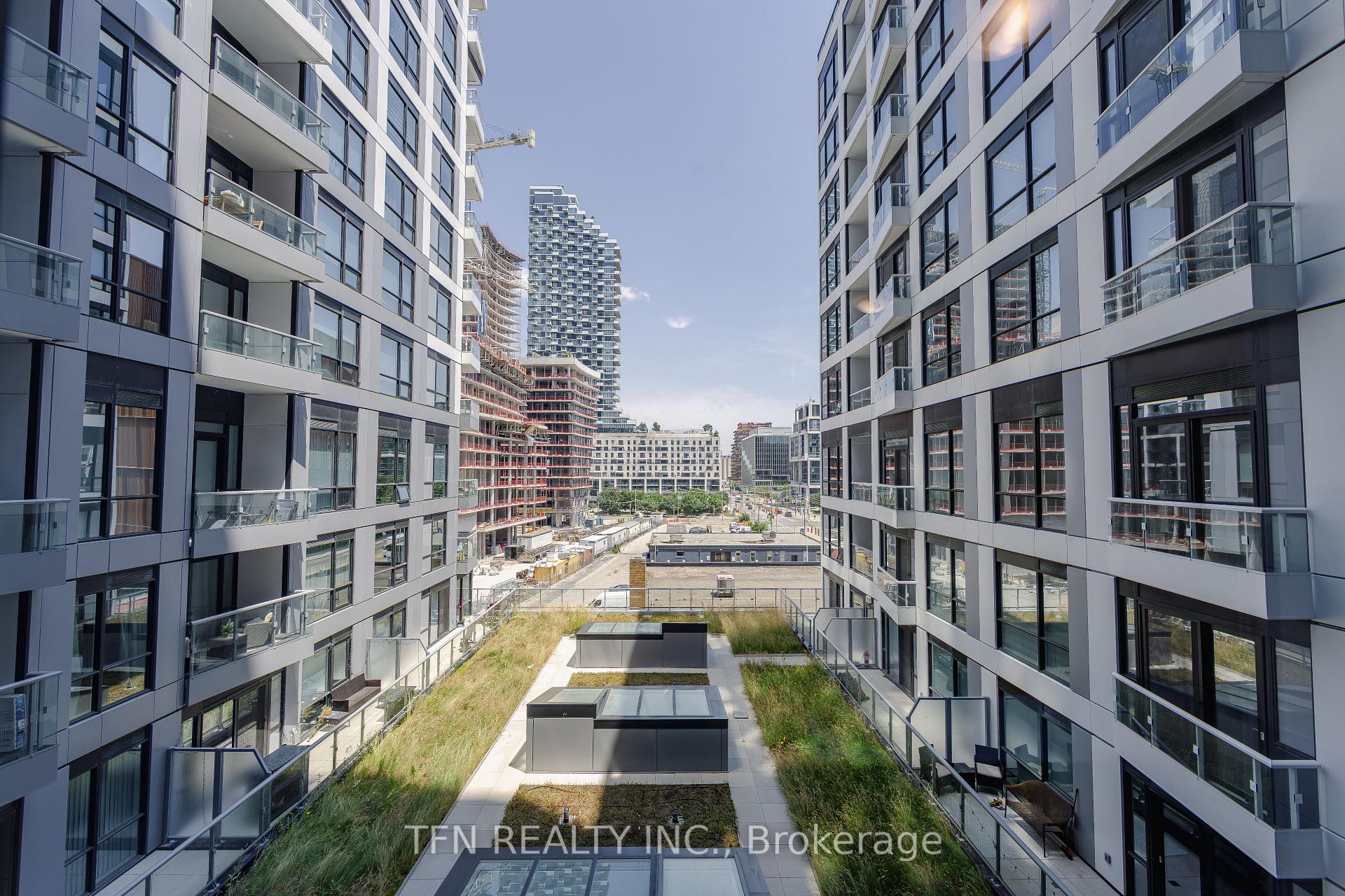 Photo 10 of Unit 513, 15 Richardson Street, Toronto, Waterfront Communities — HOMEH