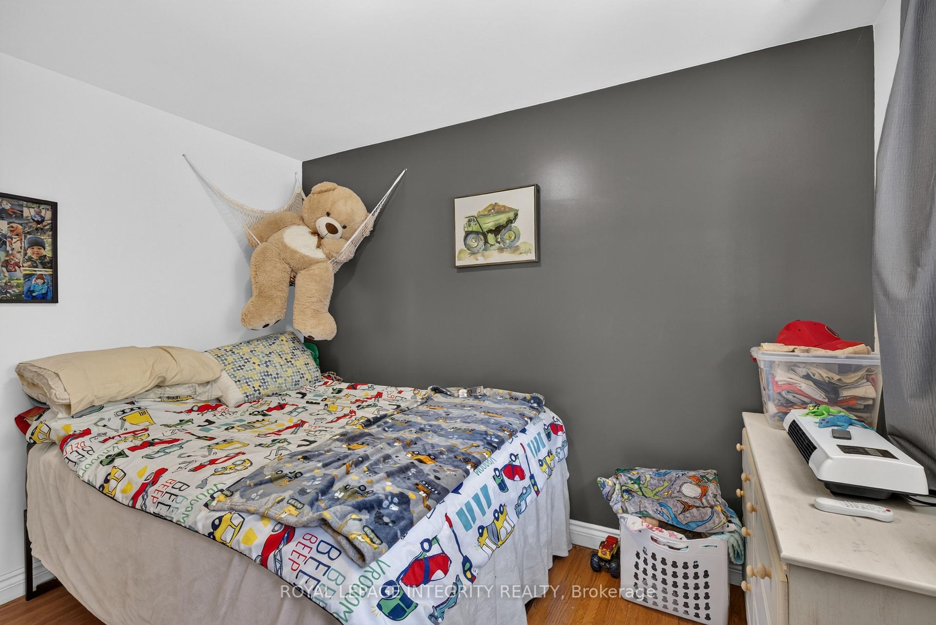 Photo 15 of 241 Wade Avenue, Renfrew, Renfrew — HOMEH