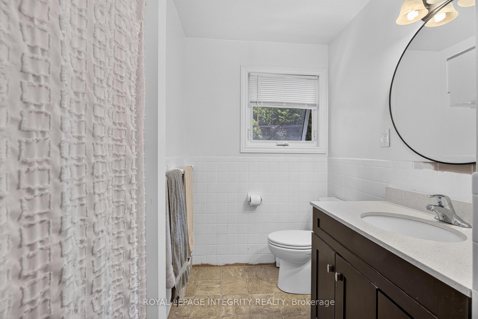 Photo 17 of 241 Wade Avenue, Renfrew, Renfrew — HOMEH