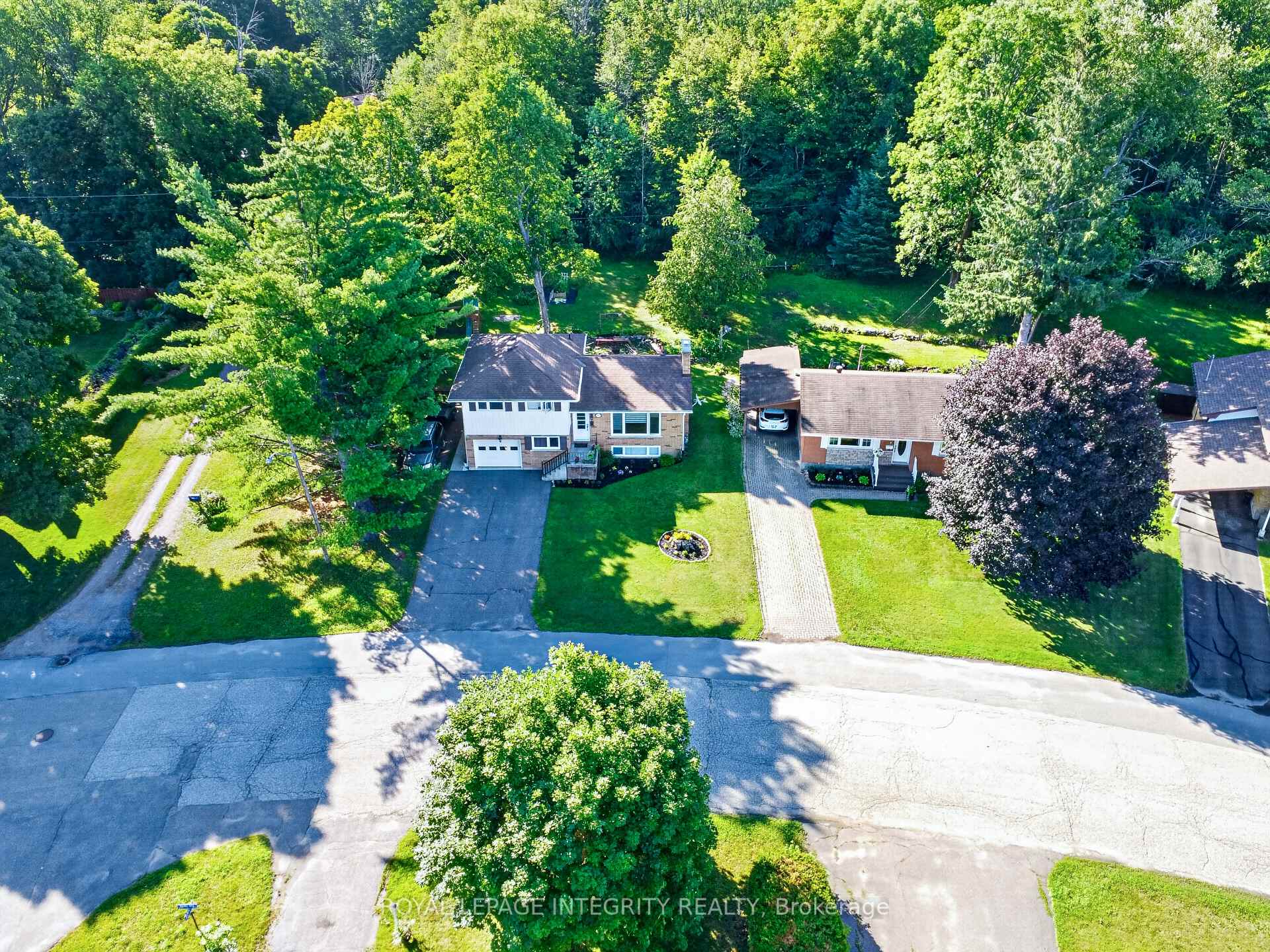 Photo 30 of 241 Wade Avenue, Renfrew, Renfrew — HOMEH