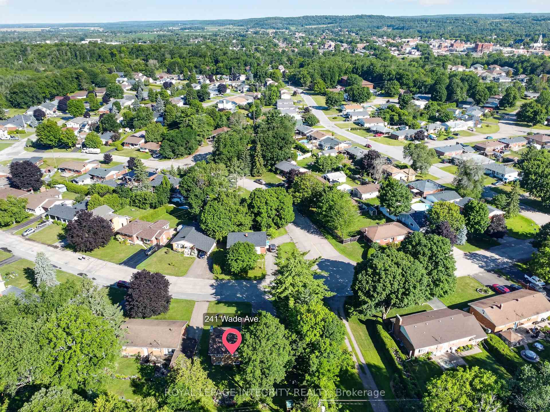 Photo 36 of 241 Wade Avenue, Renfrew, Renfrew — HOMEH