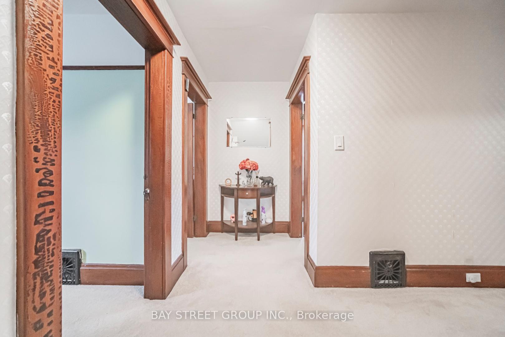 Photo 12 of 7 Pavillion Street, Markham, Unionville — HOMEH