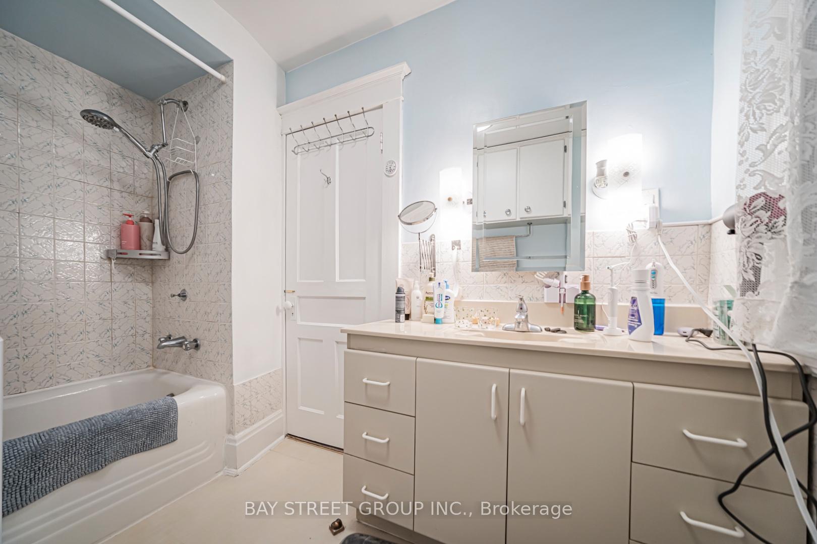 Photo 21 of 7 Pavillion Street, Markham, Unionville — HOMEH