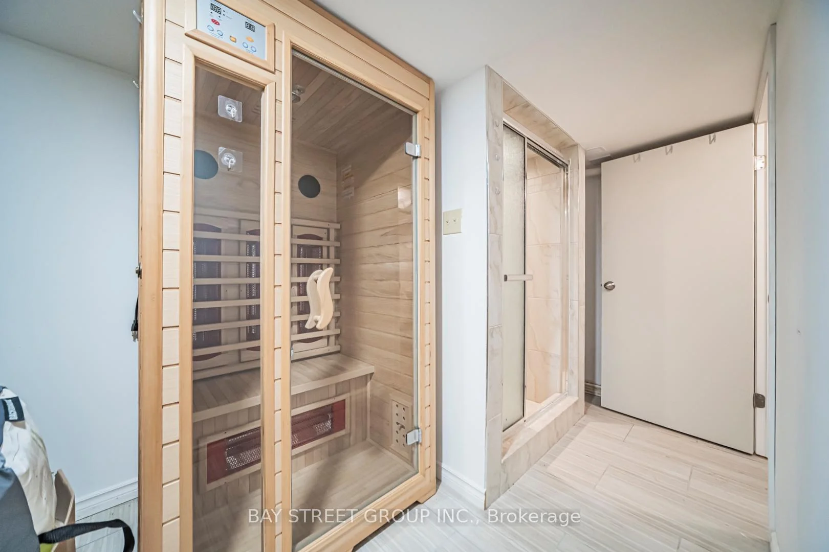 Photo 40 of 7 Pavillion Street, Markham, Unionville — HOMEH