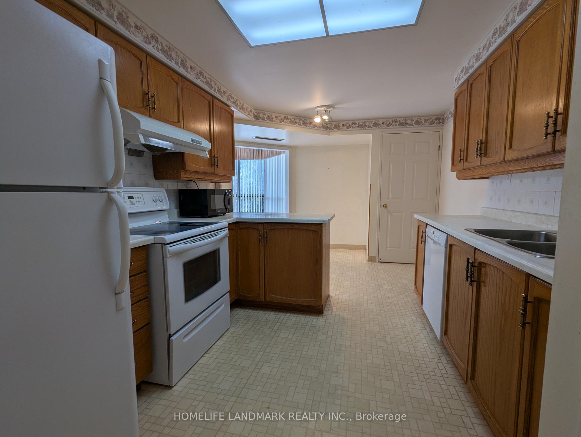 Photo 7 of Unit 306, 265 Westcourt Place, Waterloo, Beechwood — HOMEH