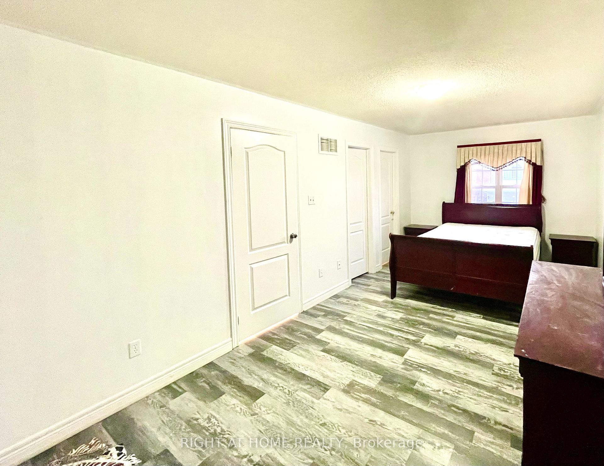 Photo 12 of Unit A, 55 Velvet Grass Lane, Brampton, Sandringham-Wellington — HOMEH