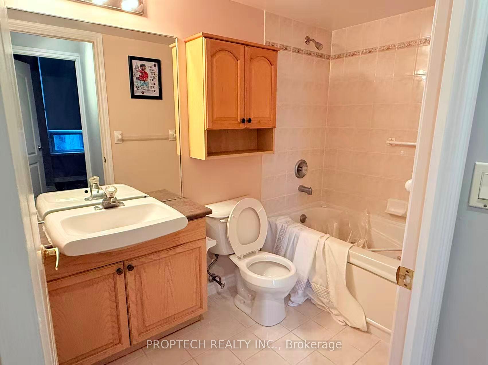 Photo 6 of Unit ph7, 30 Hayden Street, Toronto, Church-Yonge Corridor — HOMEH