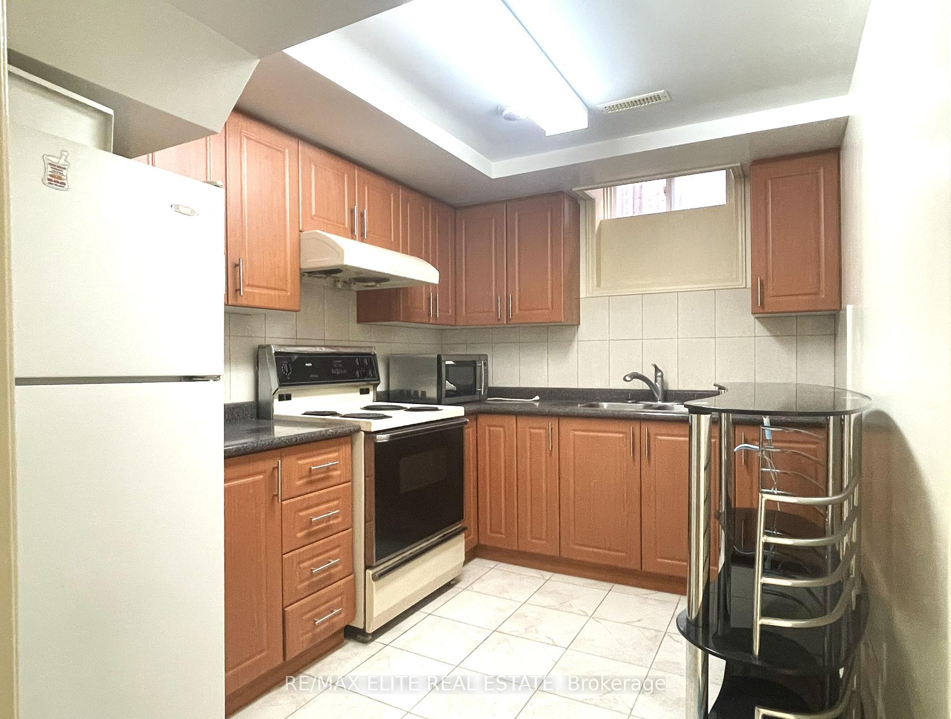 Photo 5 of Unit Basement, 23 Vickers Road, Markham, Milliken Mills East — HOMEH
