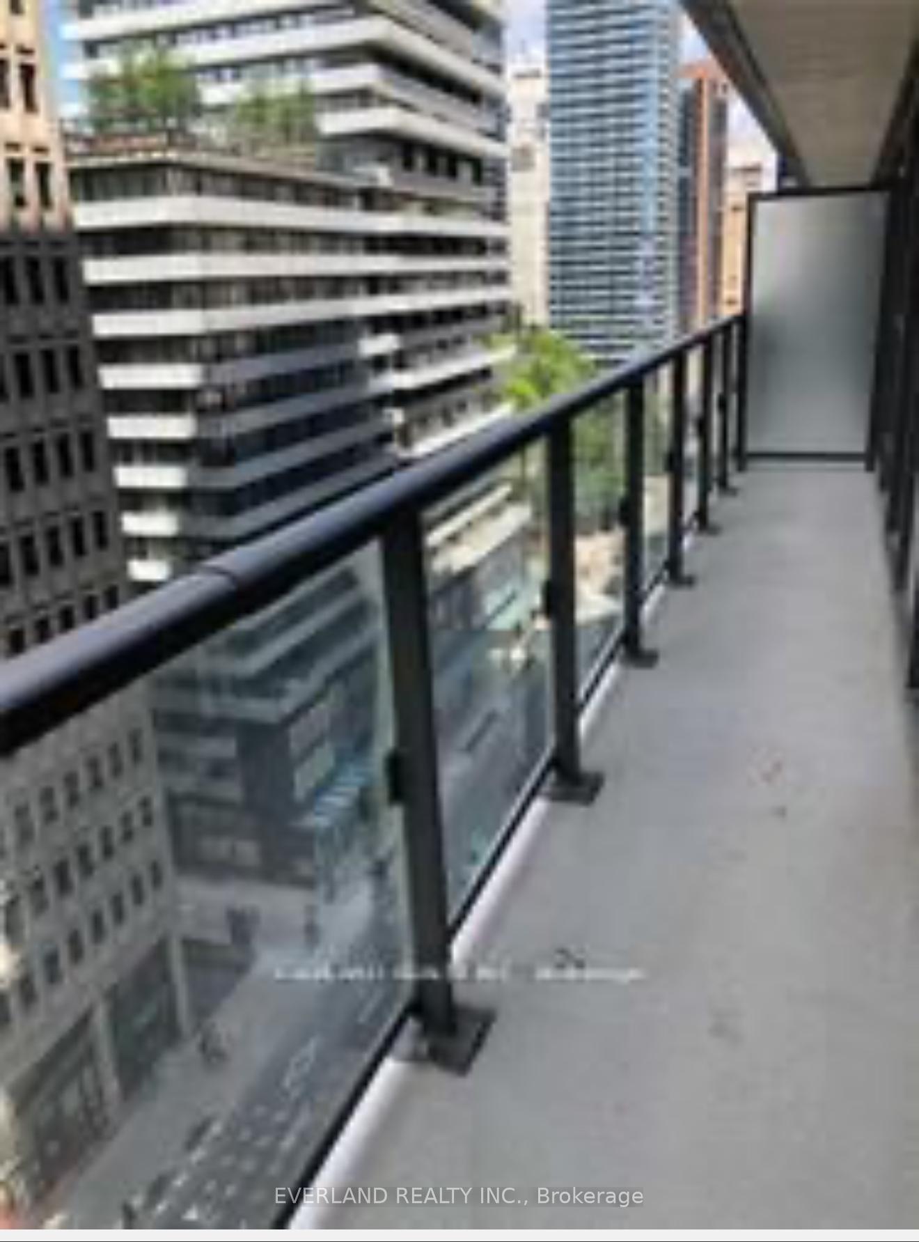 Photo 9 of Unit 1309, 955 Bay Street, Toronto, Bay Street Corridor — HOMEH