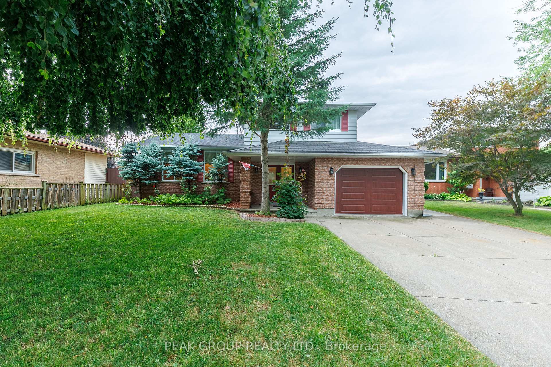 Photo 3 of 7178 Freeman Street, Niagara Falls, Morrison — HOMEH