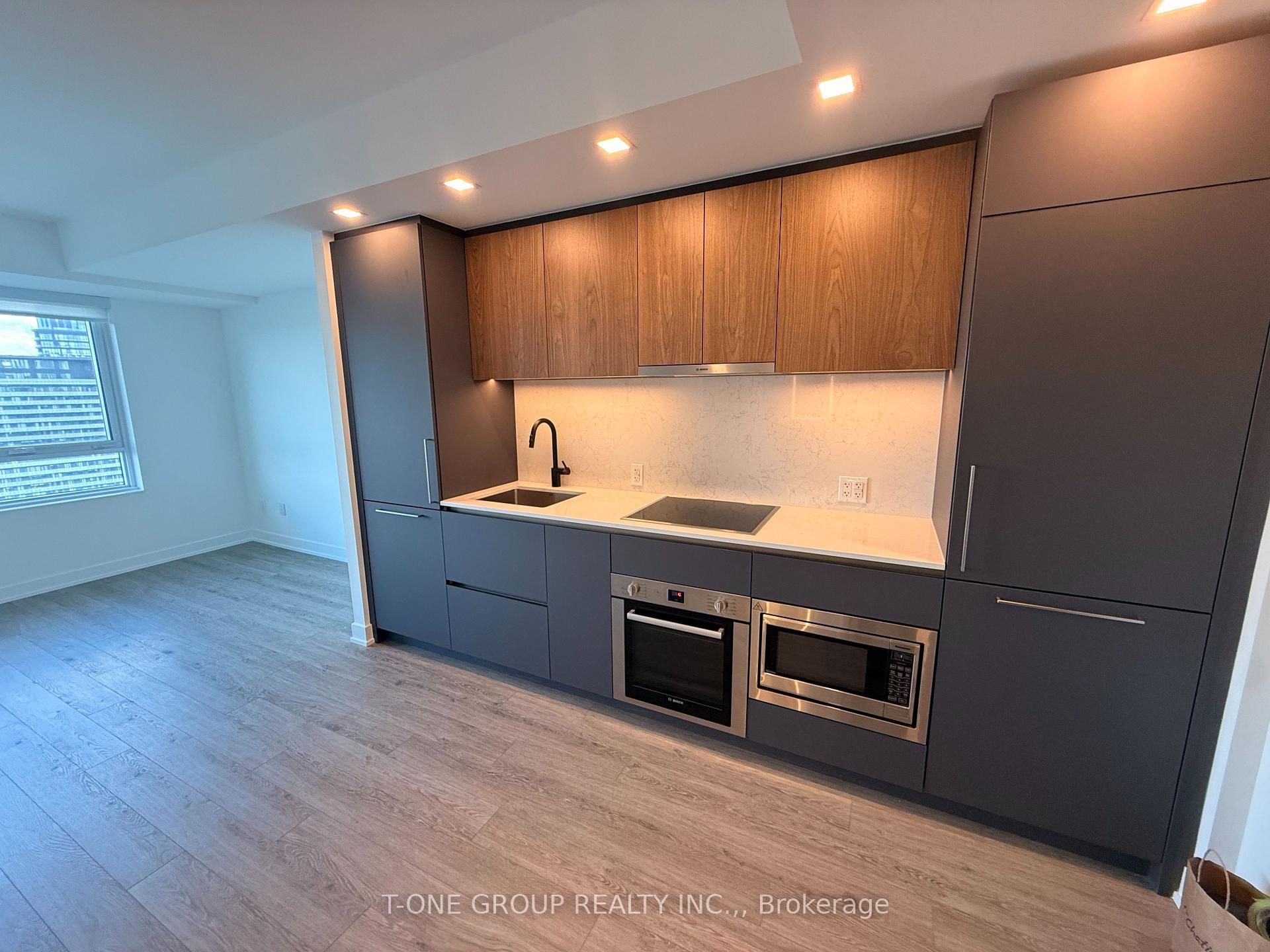 Photo 2 of Unit 3708, 609 Sherbourne Street E, Toronto, North St. James Town — HOMEH