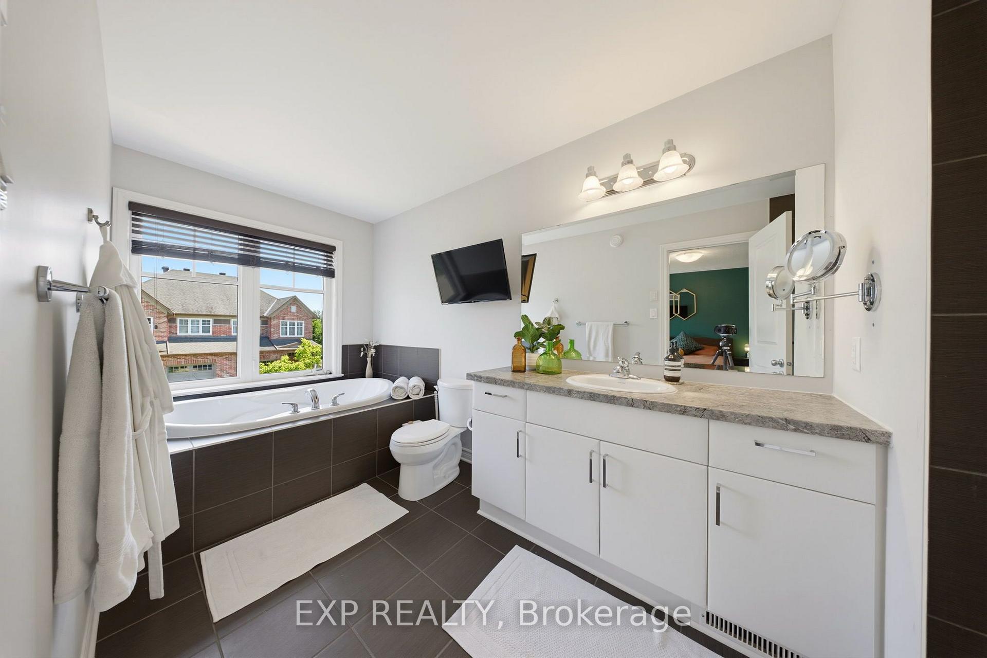 Photo 28 of 176 Manorwood Crescent, Ottawa, Blossom Park/Kemp Park/Findlay Creek — HOMEH